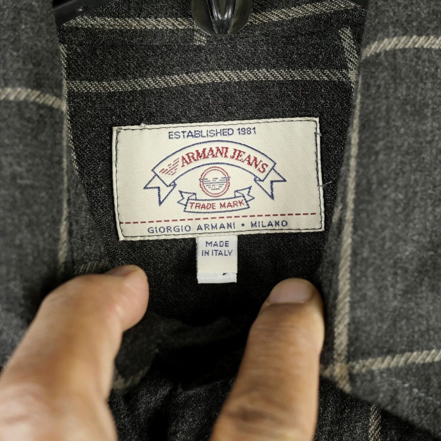 Vintage Armani Jeans Shirt Mens Large Gray Plaid Button Up Long Sleeve Viscose Italy Size US L / EU 52-54 / 3 - 4 Thumbnail