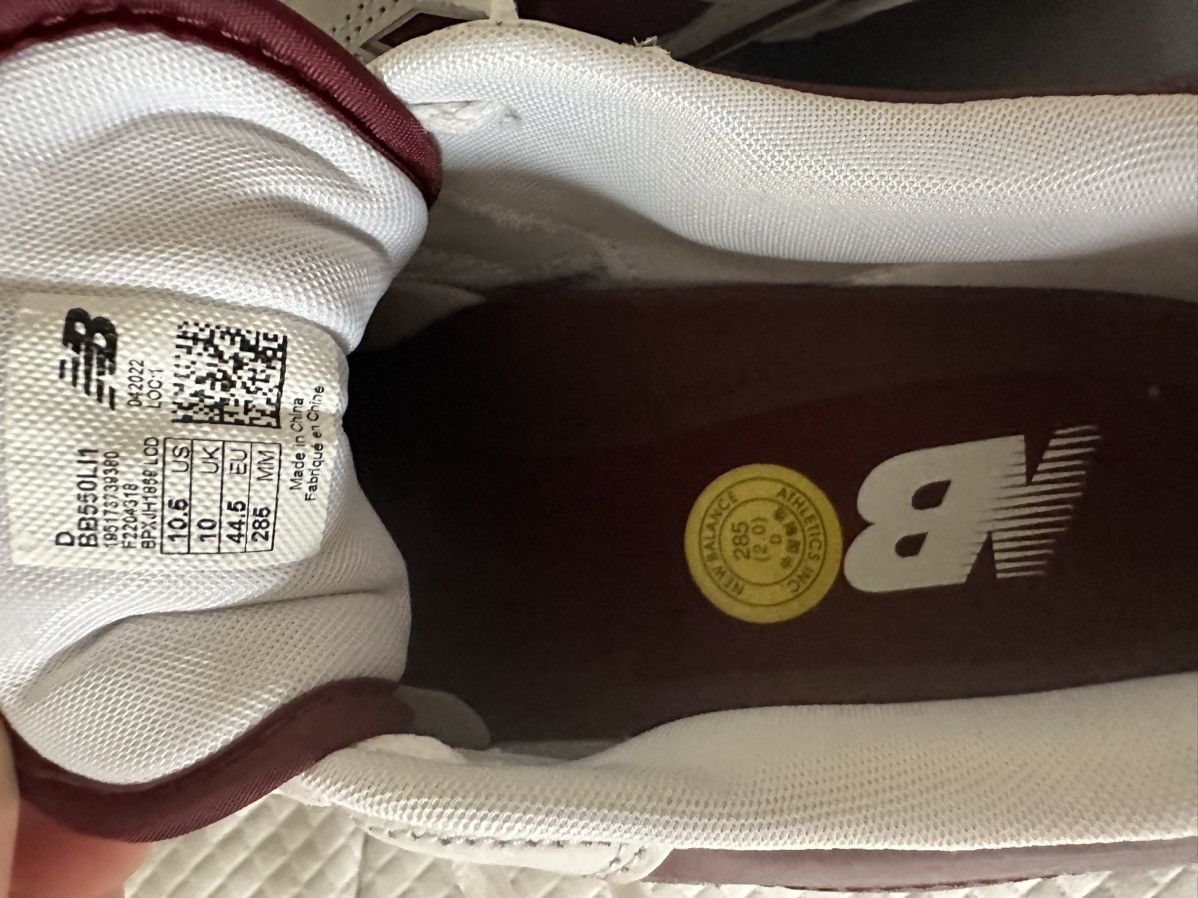New Balance Mens New Balance 550 “Sea Salt Burgundy” Size US 10.5 / EU 43-44 - 5 Thumbnail
