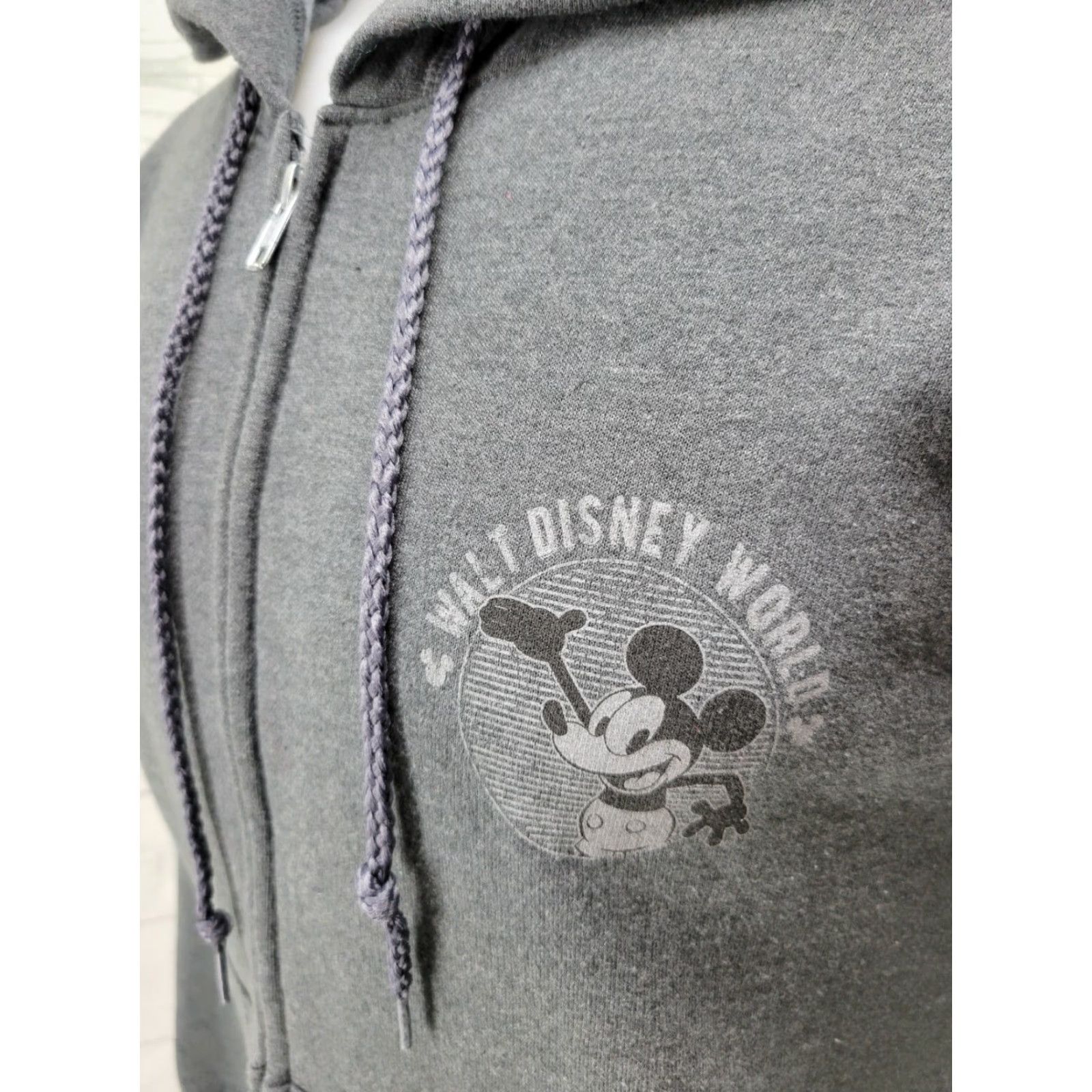 Disney Disney Walt Disney World Gray Hoodie Mickey Full Zip Jacket Size SMALL Men Size US S / EU 44-46 / 1 - 3 Thumbnail
