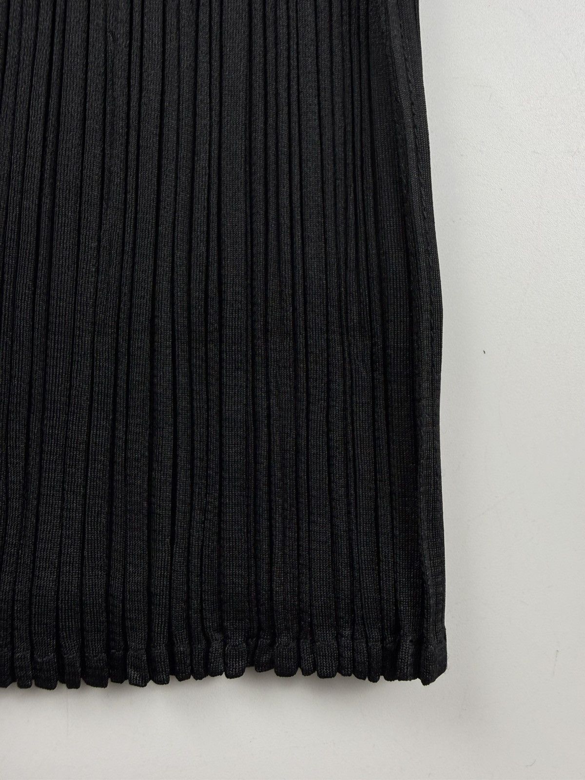Pleats Please Issey Miyake Issey Miyake Pleats Please with Pocket Pleated Skirt Size 28" / US 6 / IT 42 - 5 Thumbnail