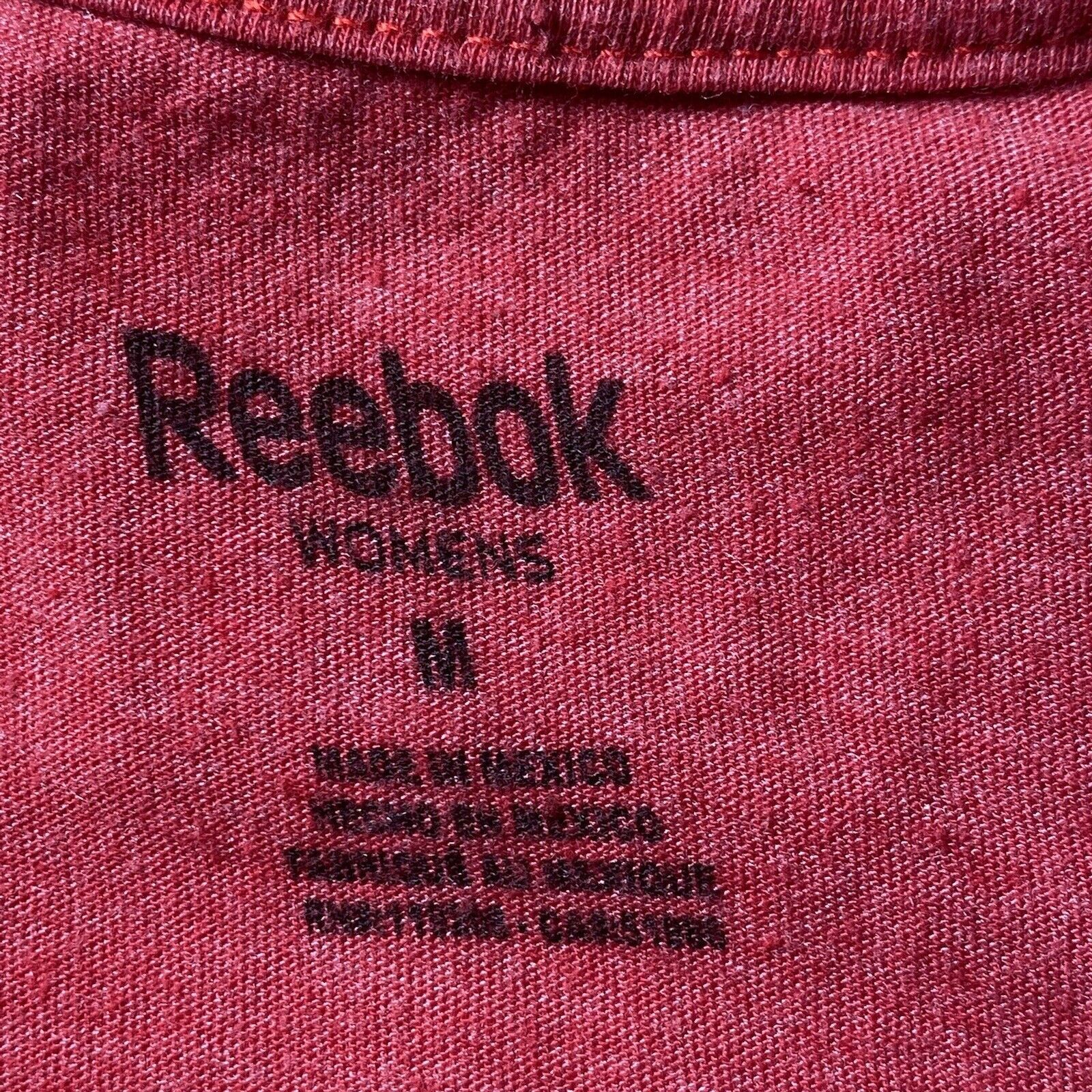 Reebok Reebok Tampa Bay Buccaneers Medium Buccaneers Graphic TShirt Size M / US 6-8 / IT 42-44 - 9 Thumbnail