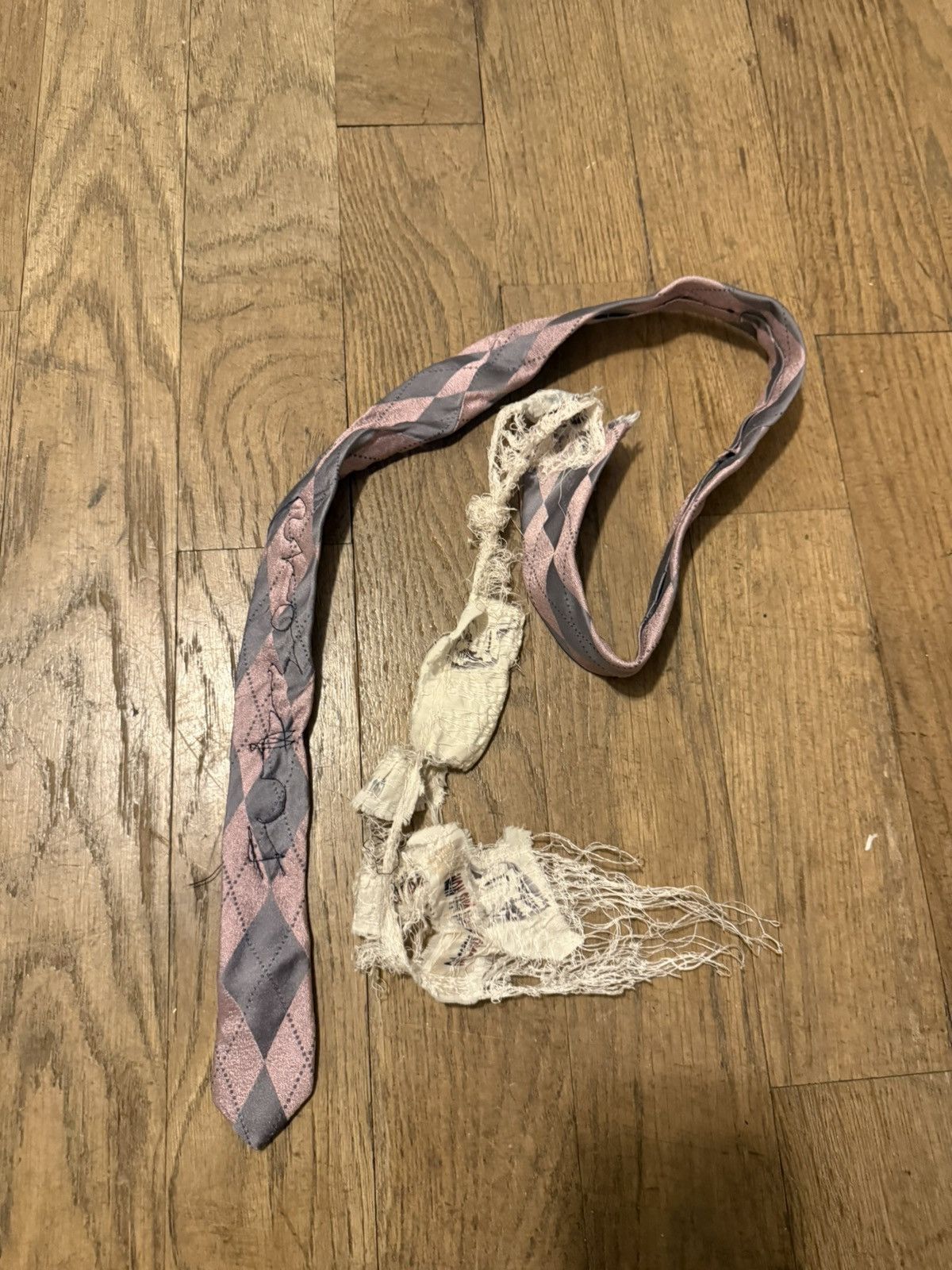 Other Retail pharmacy tie Size ONE SIZE - 1 Thumbnail