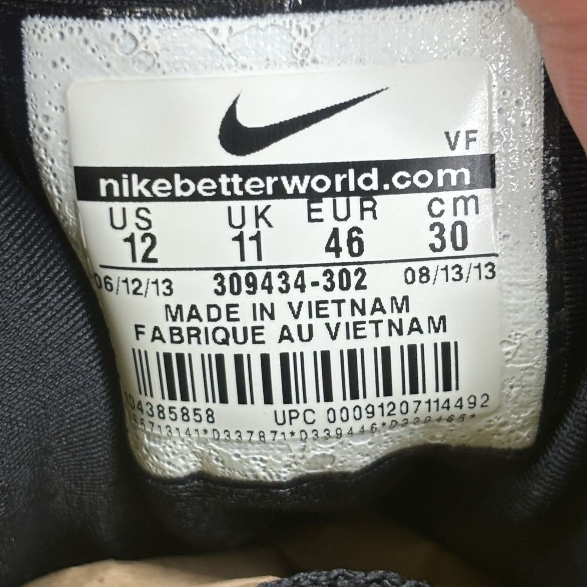Nike Size 12-Nike Diamond Turf Oregon Ducks light use no box Size US 12 / EU 45 - 8 Thumbnail