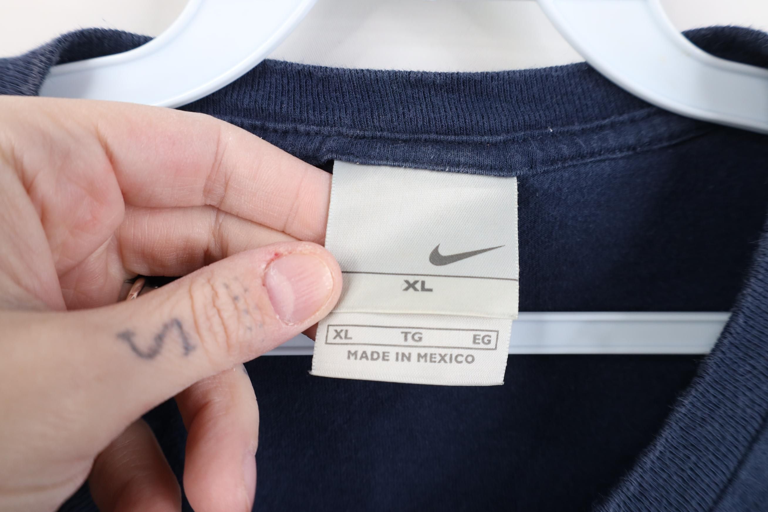 Nike Vintage Y2K Nike Baseball Scott Center Swoosh T-Shirt Blue Size US XL / EU 56 / 4 - 10 Thumbnail