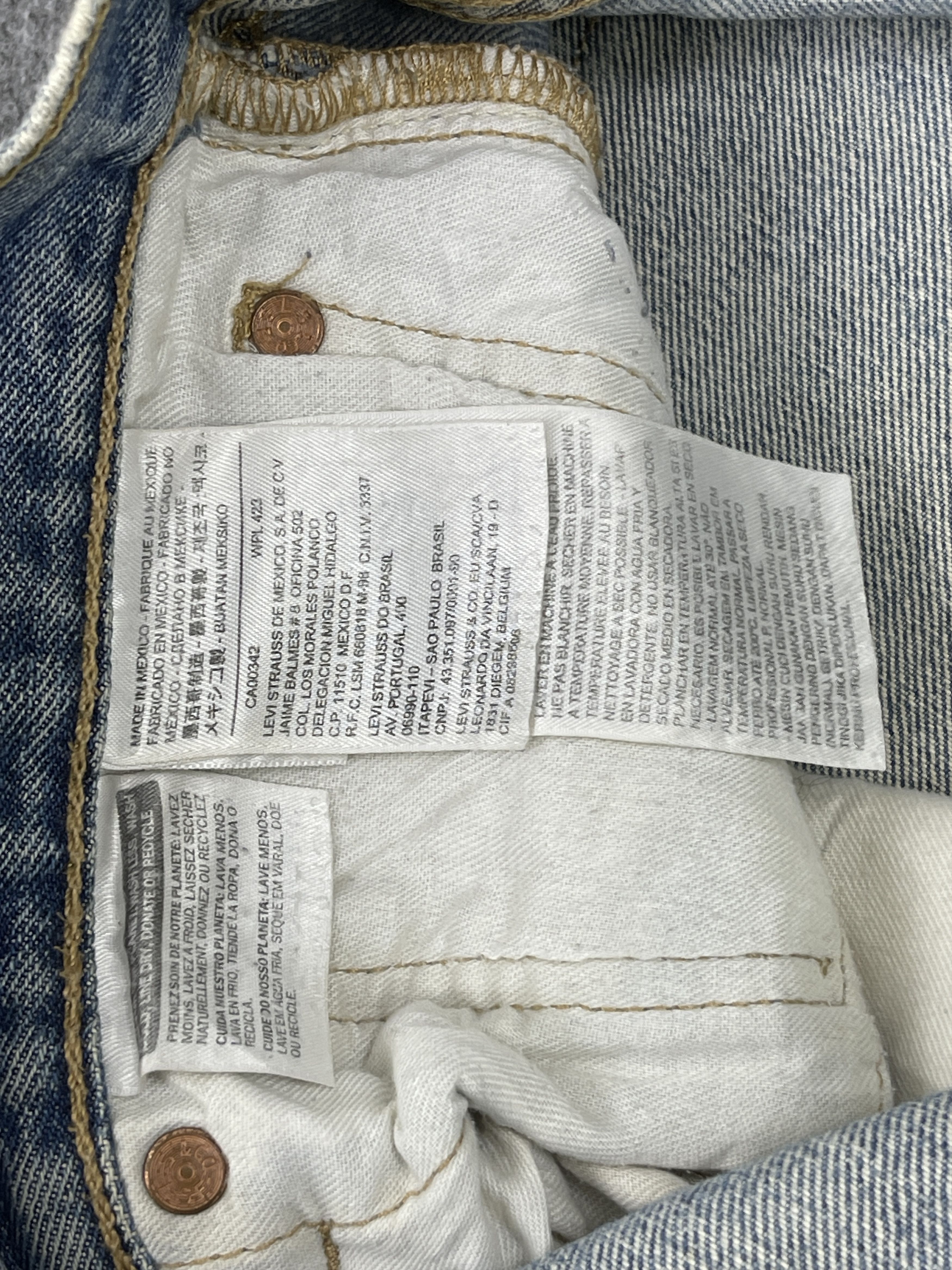 Levi's × Vintage Dirty Vintage Levis 501 Faded Blue Jeans Size US 37 - 7 Thumbnail