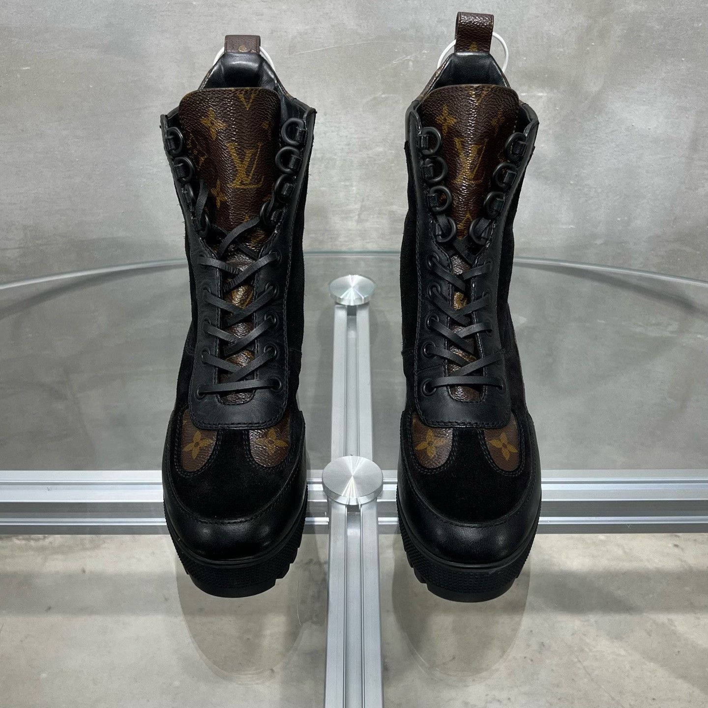 Louis Vuitton Louis Vuitton Boots it_34-5 Women Size US 4.5 / IT 34.5 - 1 Thumbnail