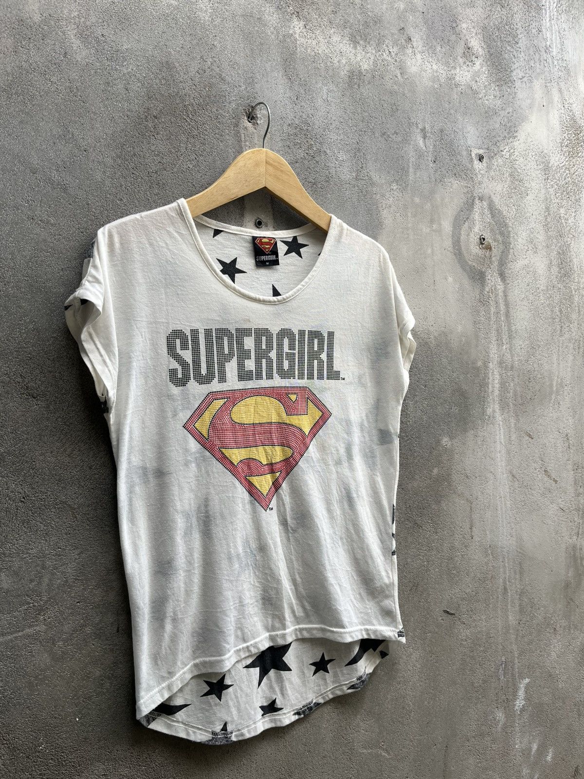 Dolce & Gabbana × SKIMS Supergirl Rhinestone Star Tee – DC Comics Y2K Size US M / EU 48-50 / 2 - 6 Thumbnail