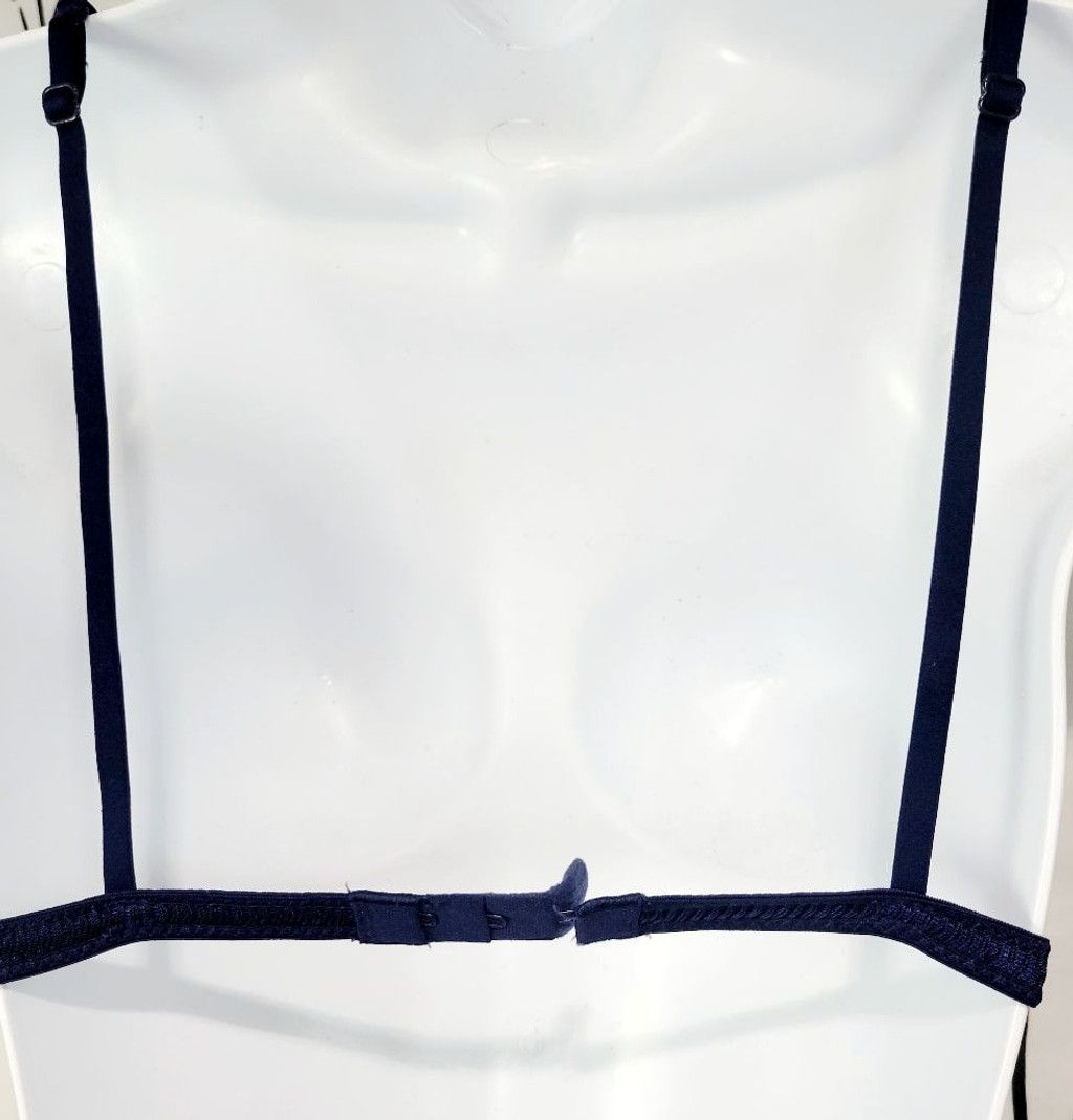 Victoria's Secret Victoria's Secret two-tone blue lace unlined bralette sz xs Size ONE SIZE - 5 Thumbnail