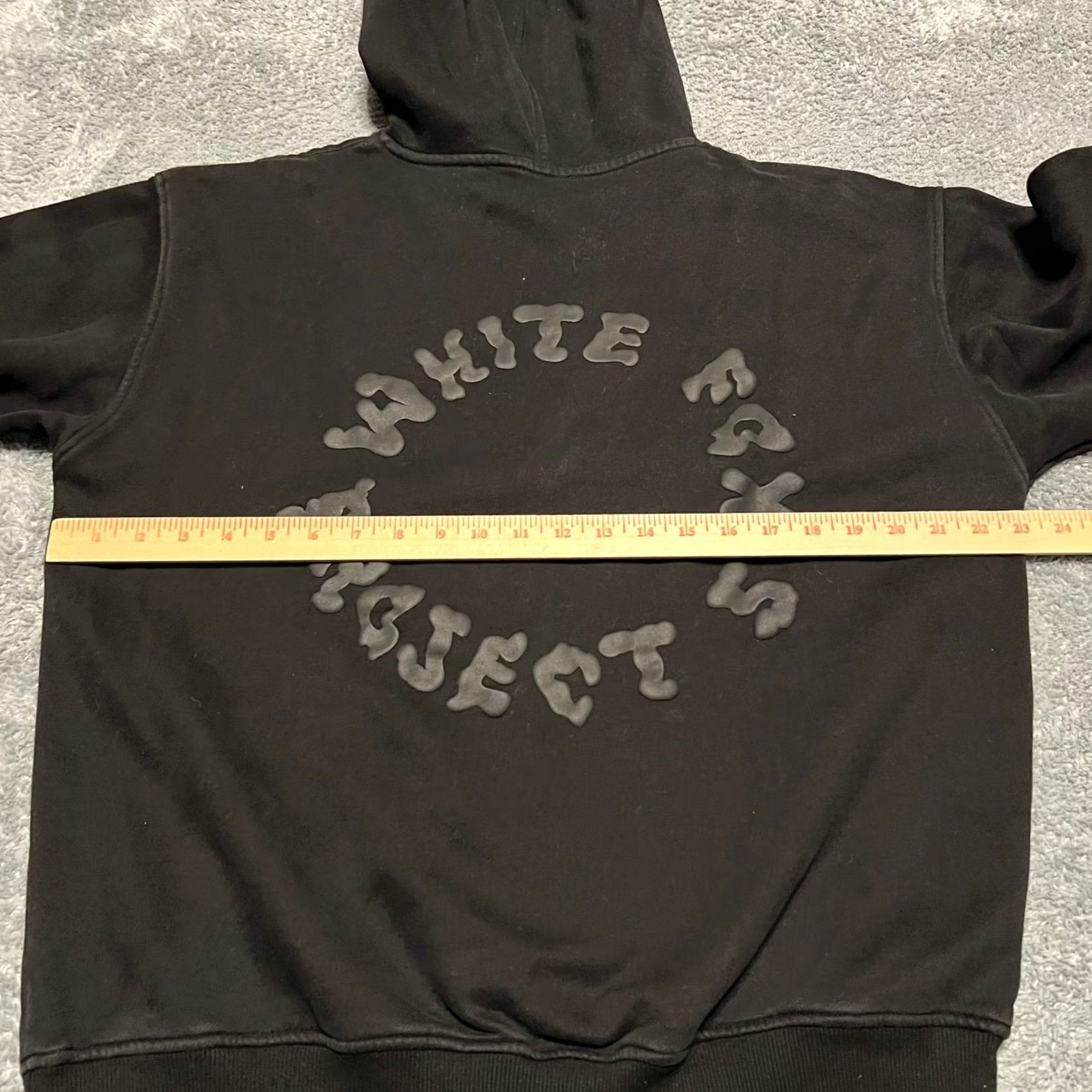 Y/Project White Fox Black Hoodie Mens Small on Logo Distressed Regular Size US S / EU 44-46 / 1 - 4 Thumbnail