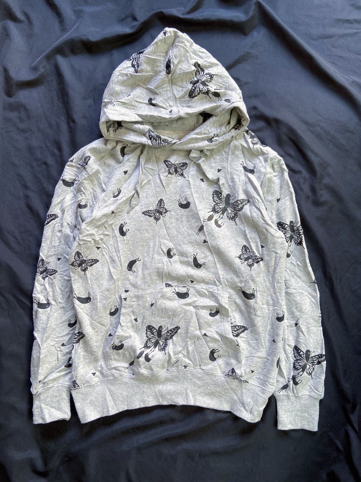 If Six Was Nine × Japanese Brand × Le Grande Bleu (L.G.B.) GRANIPH BUTTERFLY COMEDY ARTWORK HOODIE Size US M / EU 48-50 / 2 - 1 Thumbnail