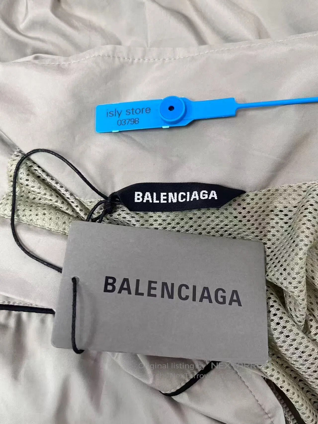 Balenciaga Balenciaga Men's Solid Stand Collar Zip Jacket. Size US S / EU 44-46 / 1 - 5 Thumbnail
