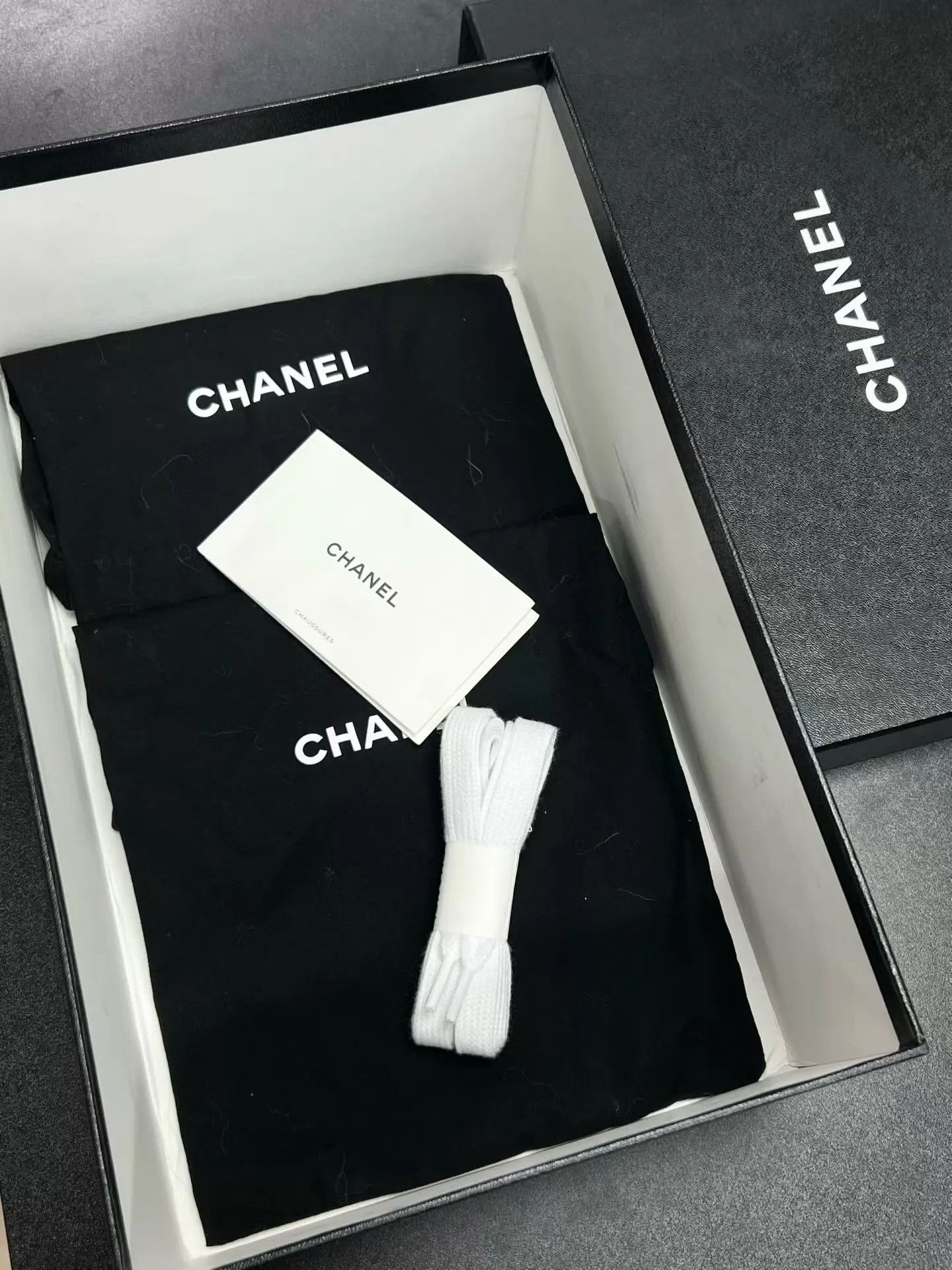 Chanel CHANEL Gray Black Low-Top Sneakers 38.5 Mint with Box Size US 8 / IT 38 - 9 Thumbnail