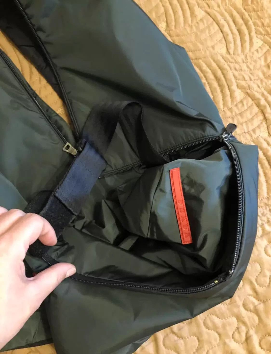 Prada Prada Sport Vintage Tech Jkt Foldable Crossbody Unisex 48 Size US M / EU 48-50 / 2 - 4 Thumbnail