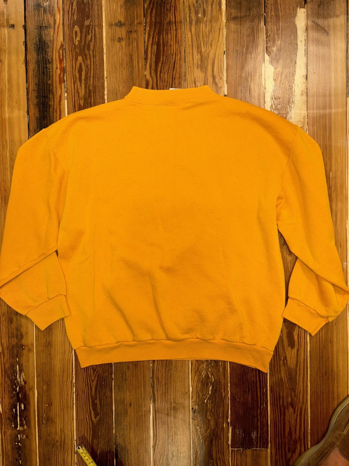 Vintage ❤️‍🔥Vintage❤️‍🔥 Looney Tunes Taz Tasmanian Devil crewneck Size US L / EU 52-54 / 3 - 6 Thumbnail
