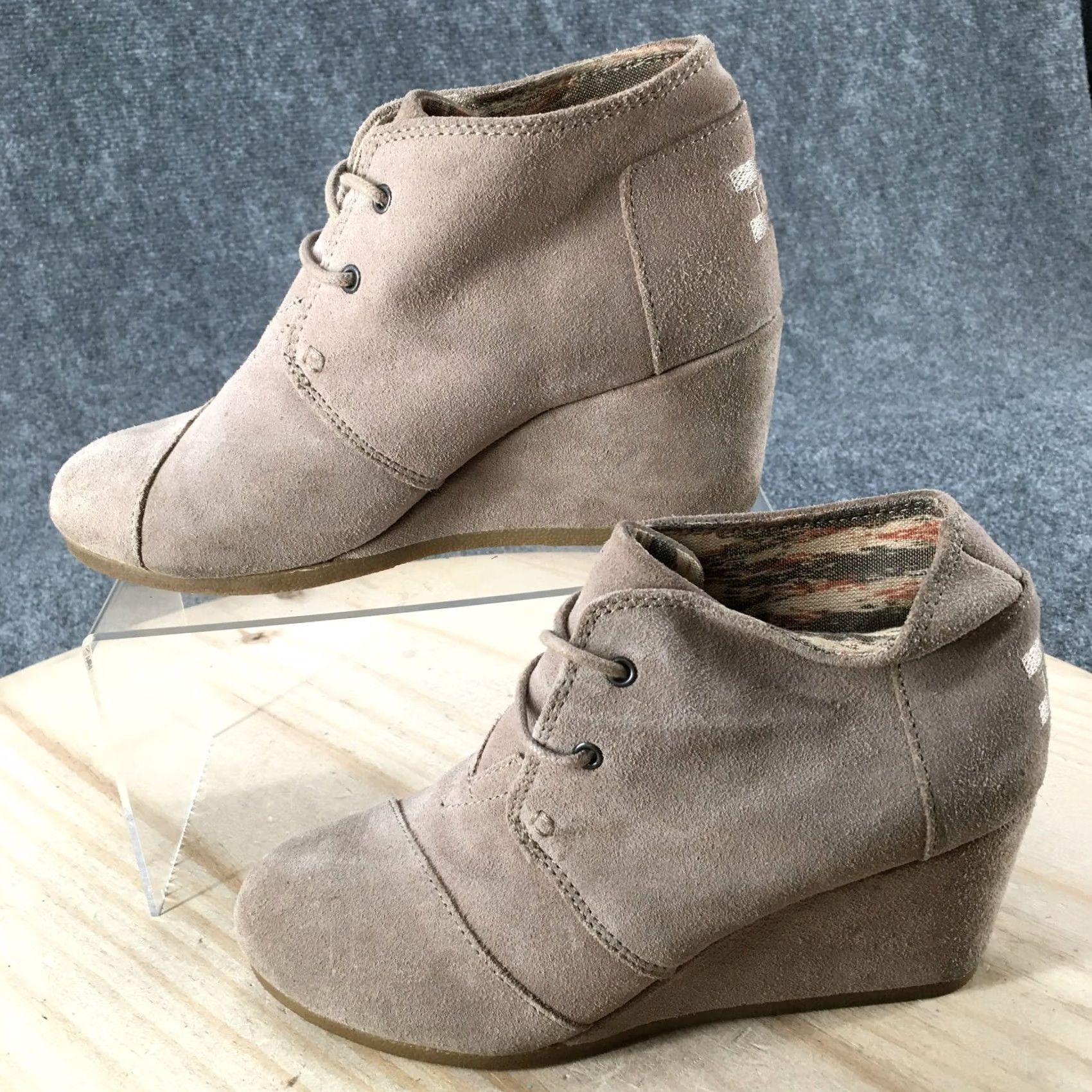 Toms TOMS Boots Womens 7 Desert Wedge Lace Up Ankle Bootie Taupe Suede Casual Brown Size US 7 / IT 37 - 2 Thumbnail
