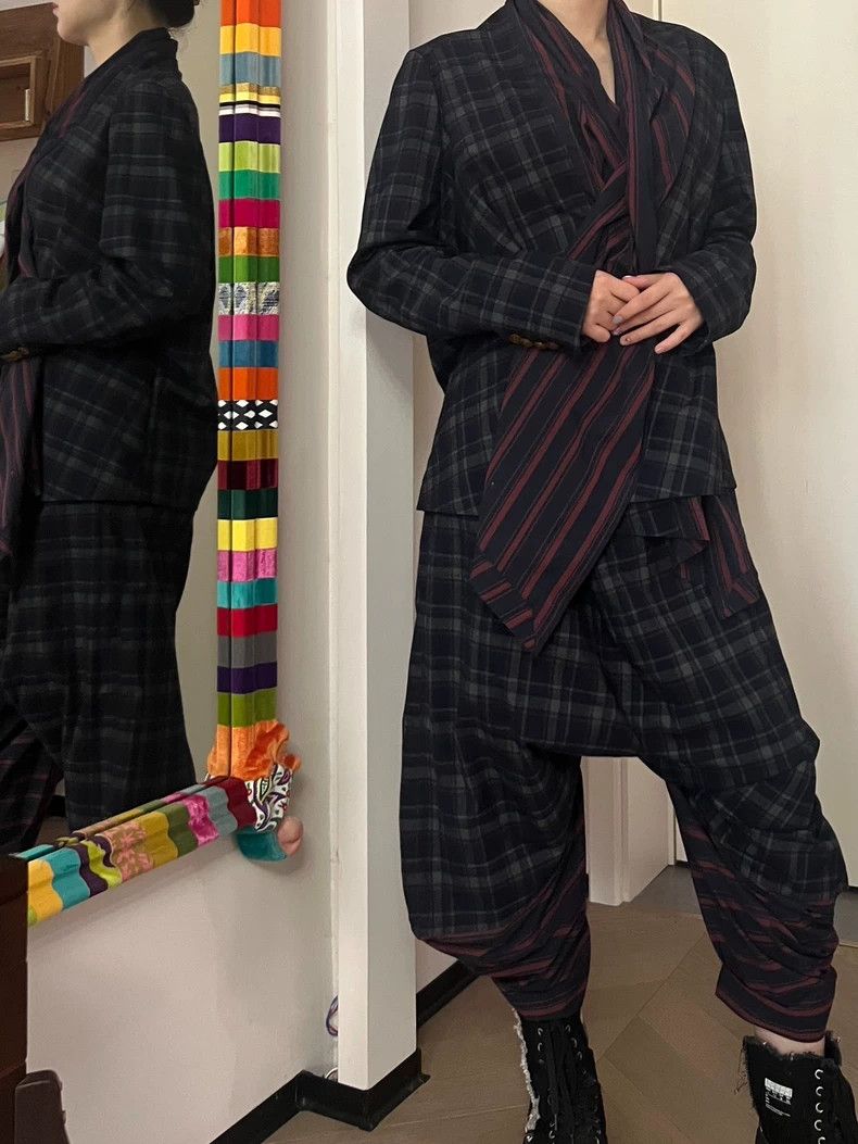 Vivienne Westwood Vivienne Westwood size48 A kimono-style suit Size L / US 10 / IT 46 - 3 Thumbnail