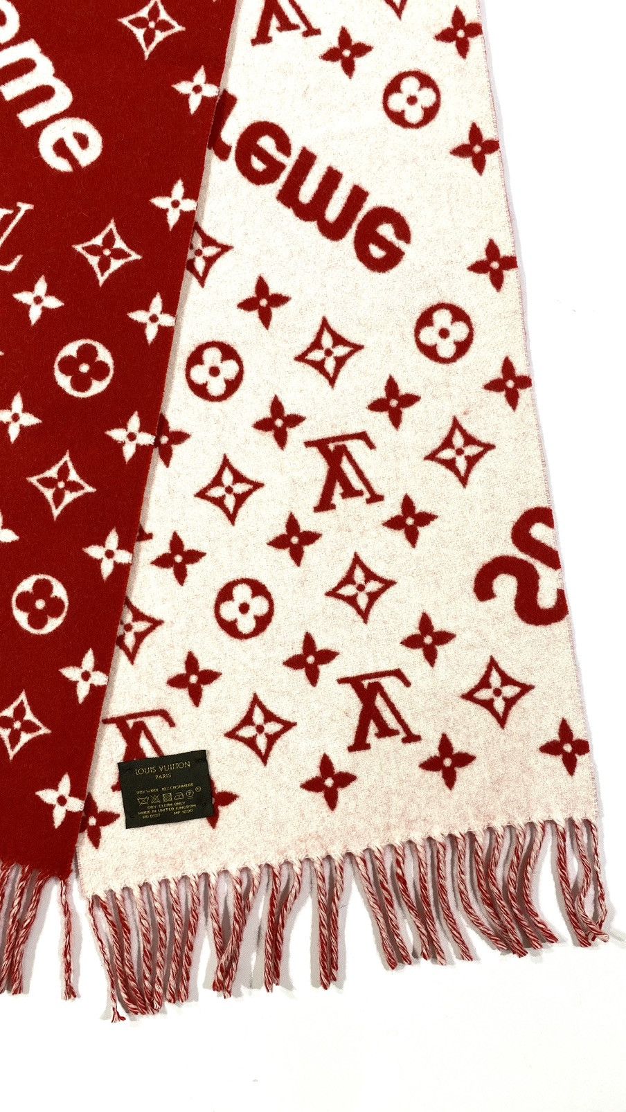 Louis Vuitton × Supreme Louis Vuitton X Supreme Scarf Red Monogram Size ONE SIZE - 3 Thumbnail