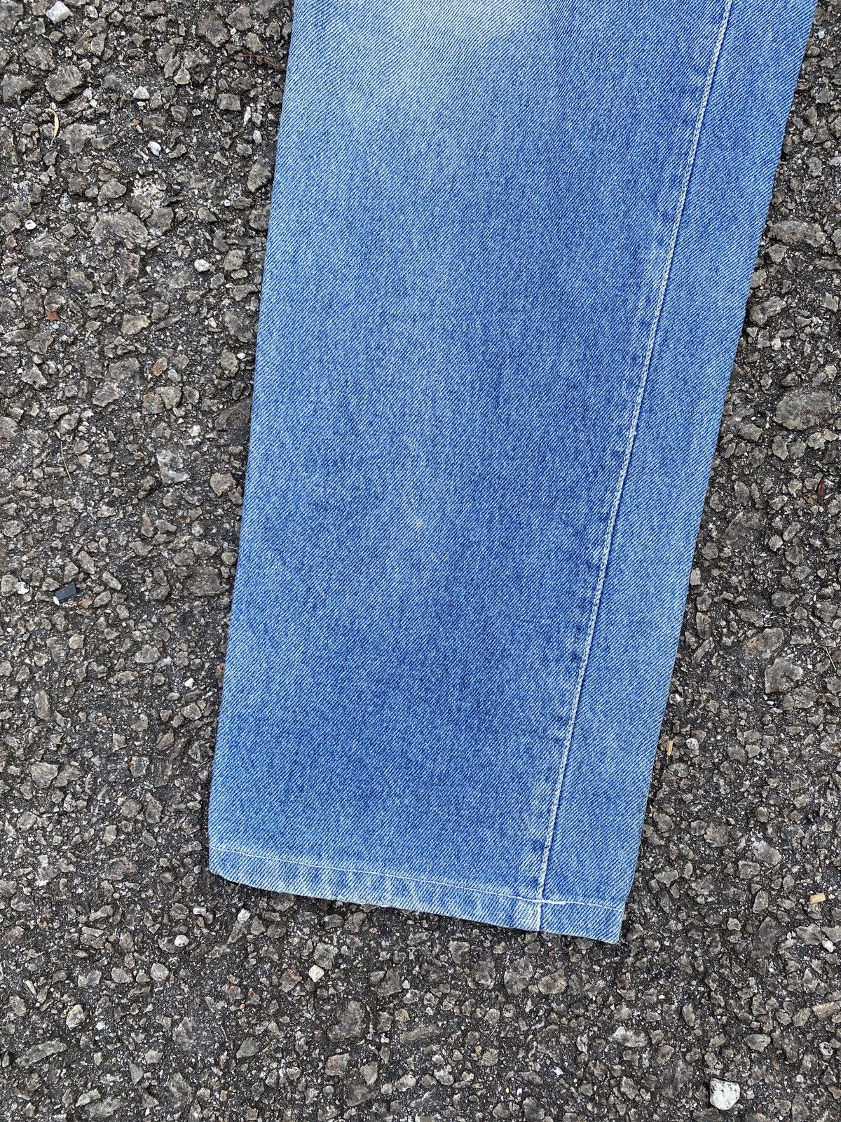 Versace × Versace Jeans Couture × Vintage 1990s - Vintage Versace Jeans Couture Washed Blue Jeans Size US 28 / EU 44 - 4 Thumbnail