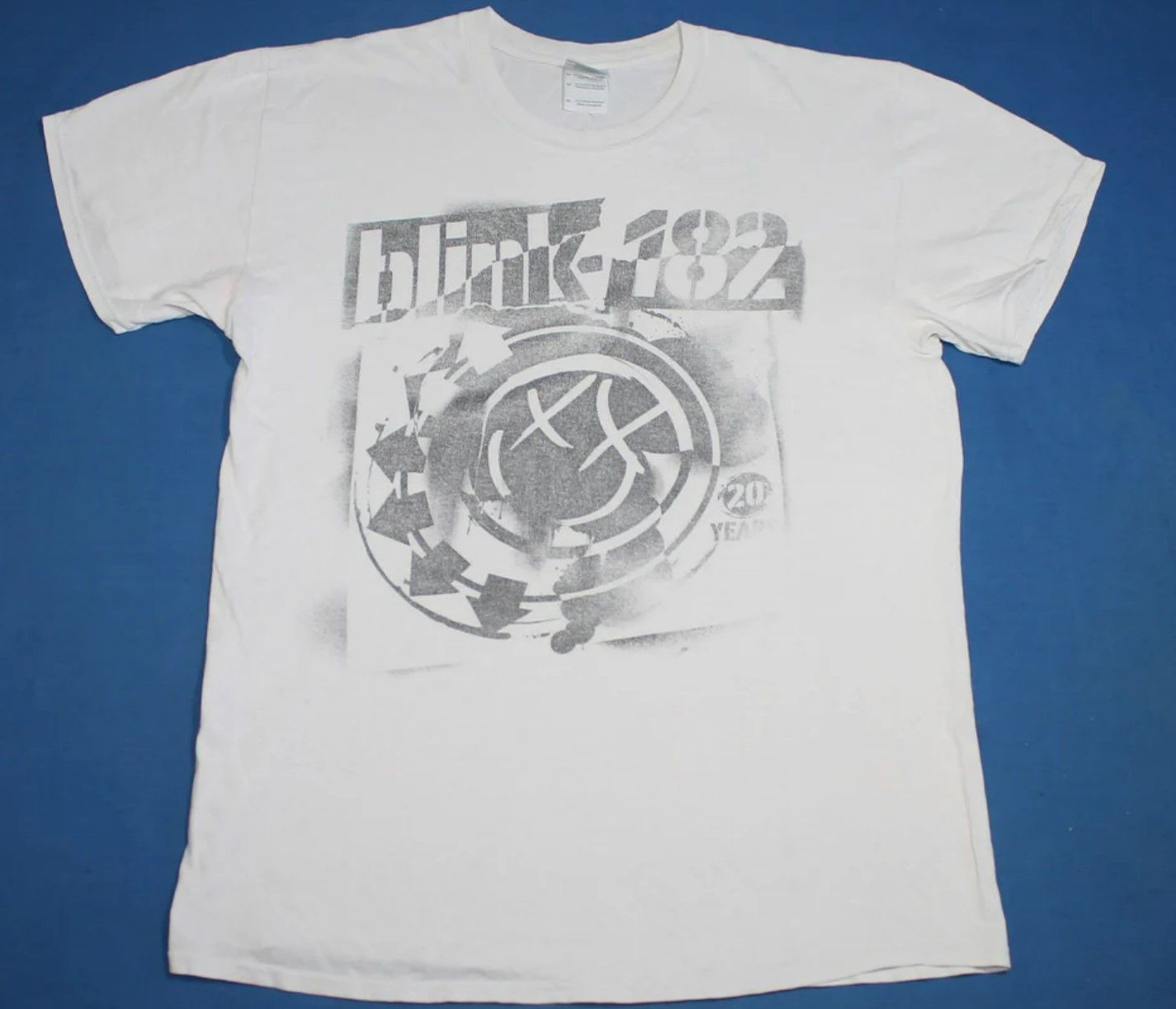 Band Tees Blink 182 Band 2012 Tour T-shirt Blink 182 Rock Shirt Tee Size US XL / EU 56 / 4 - 1 Thumbnail