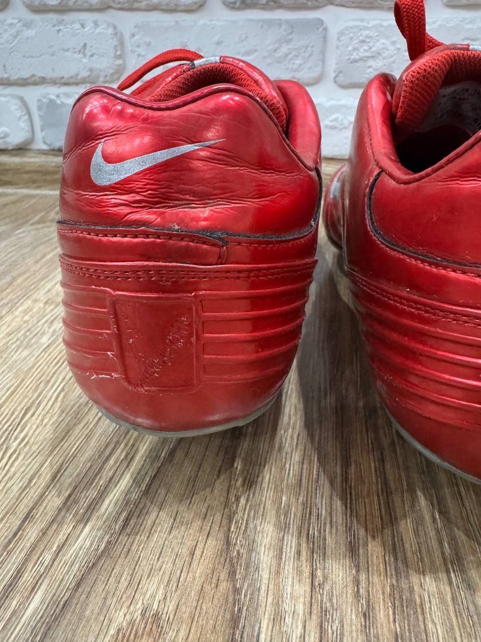 Vintage Nike Total 90 Supremacy FG Red Football Boots Size US 11 / EU 44 - 15 Thumbnail