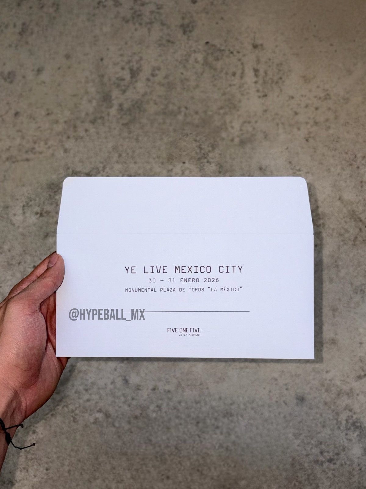 Kanye West 2026 Ye Mexico City Concert Staff envelopes Size ONE SIZE - 2 Thumbnail