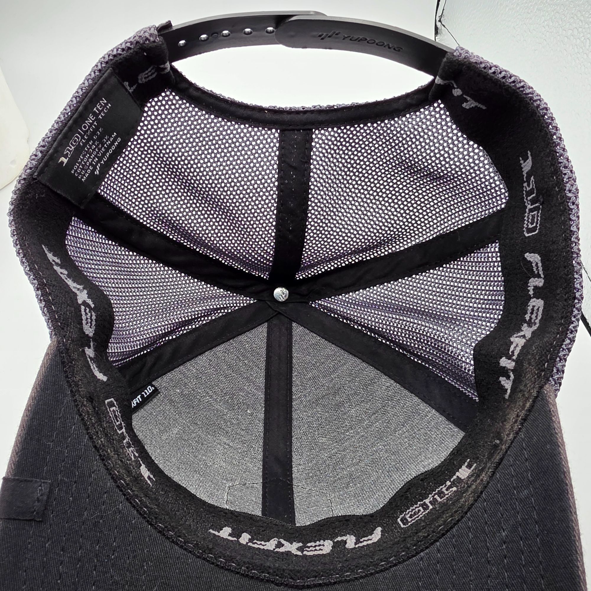 TravisMathew Travis Mathew Gray Snapback Trucker Hat Casual Adjustable Ou Size ONE SIZE - 8 Thumbnail