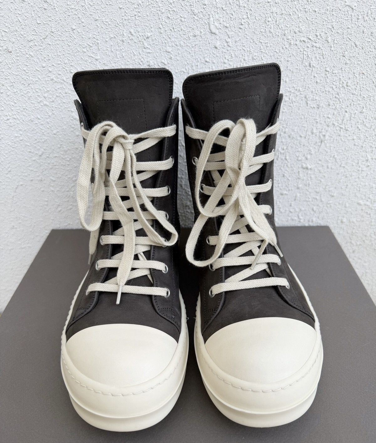 Rick Owens Rick Owens new high-top gray suede sneakers Size US 8 / EU 41 - 2 Thumbnail