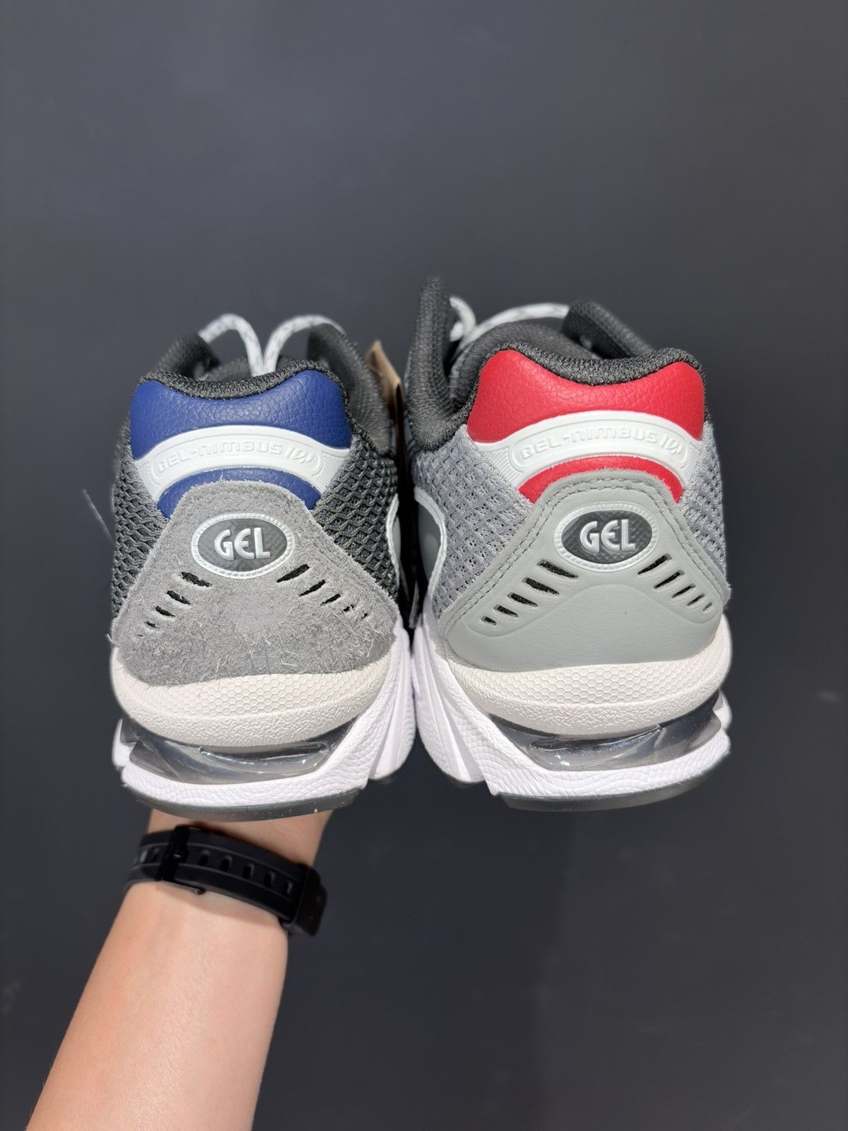 Asics Asics Gel Nimbus Invincible Size US 8 / EU 41 - 3 Thumbnail