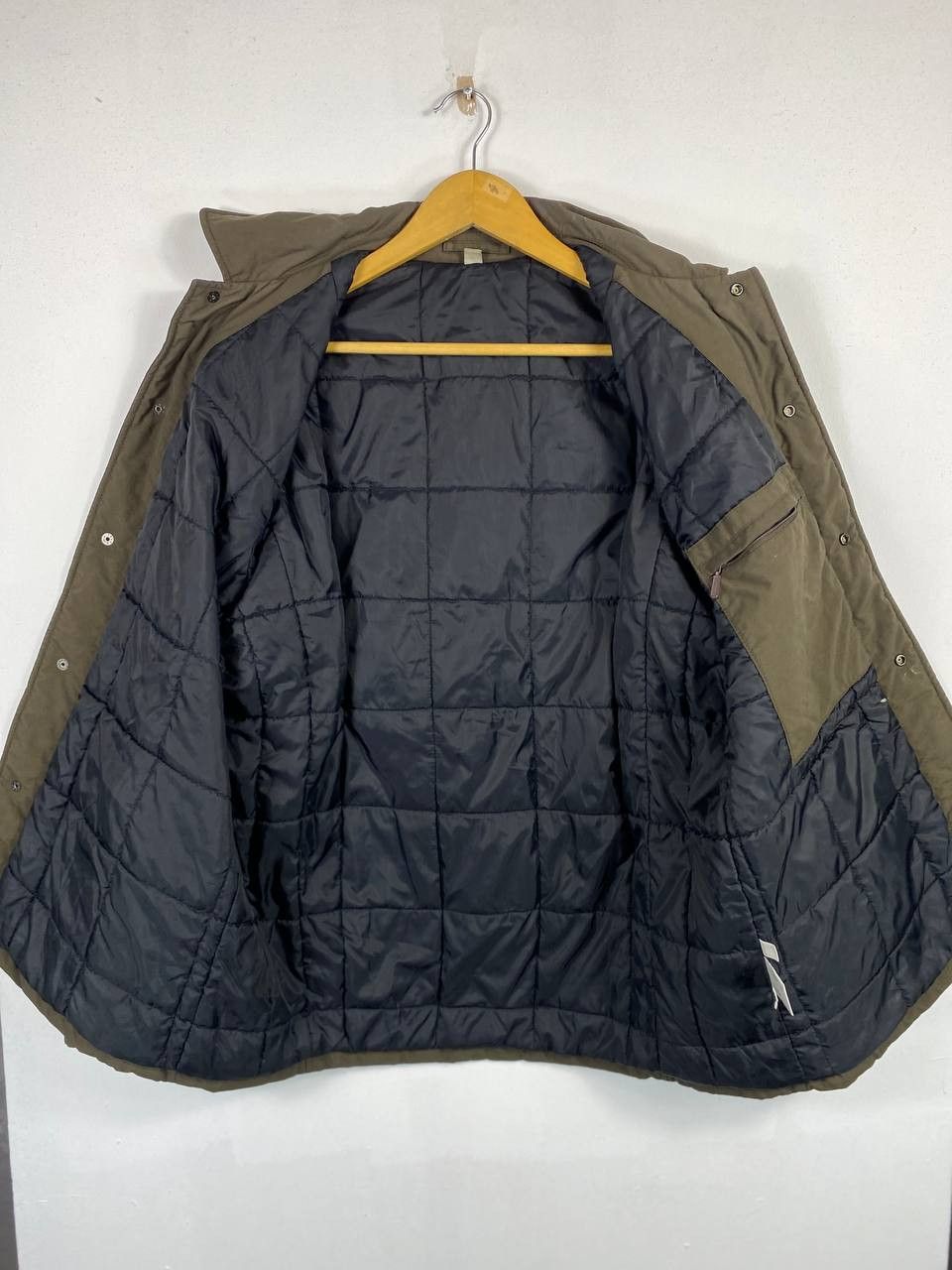 Japanese Brand vintage uniqlo puffer jacket nice design Size US M / EU 48-50 / 2 - 5 Thumbnail