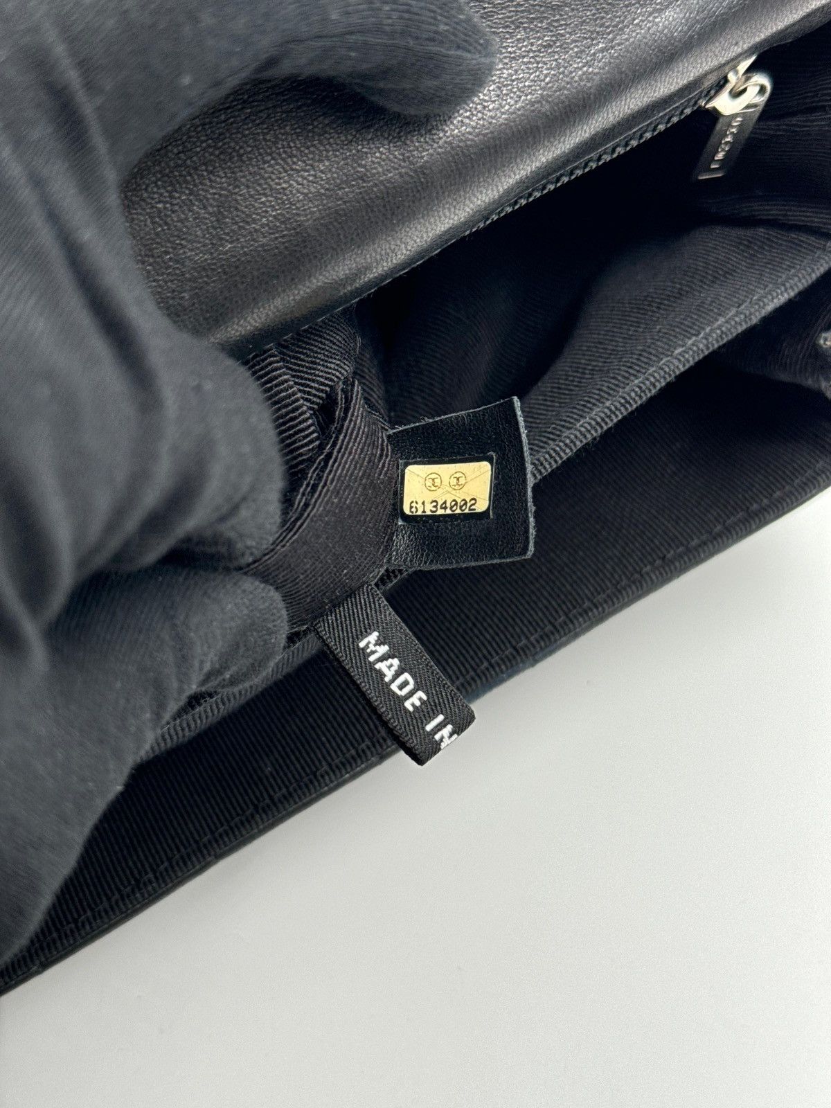 Chanel × Vintage CHANEL BLACK SQUARE QUILTED CHAIN SHOULDER BAG Size ONE SIZE - 14 Thumbnail