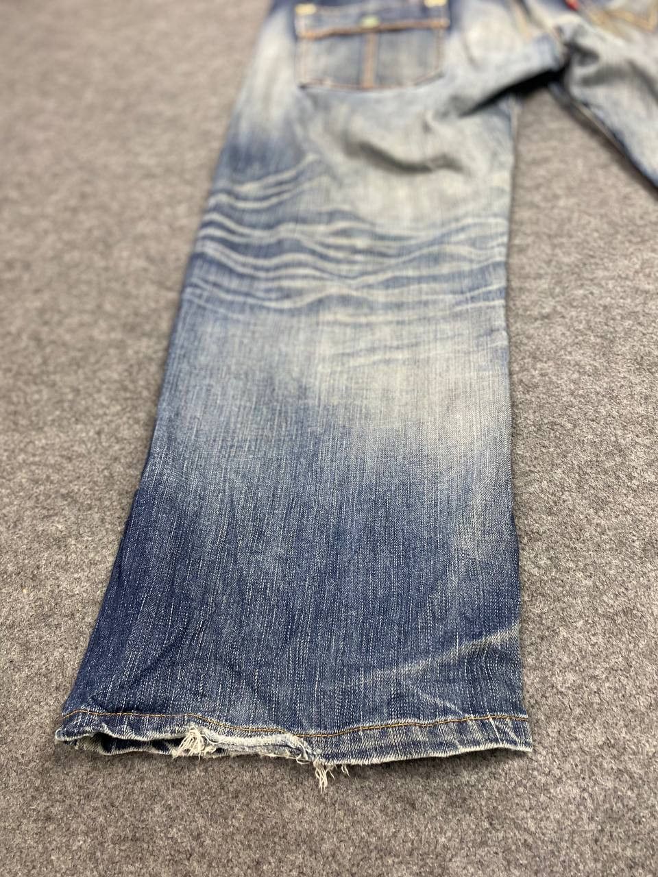 Edwin vintage edwin blue trip distressed denim nice design Size US 43 - 8 Thumbnail
