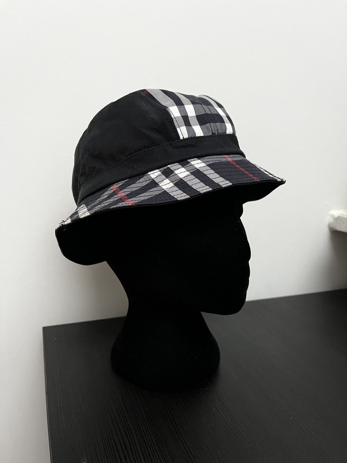 GOSHA x Burberry Check Print Bucket Hat (unisex)