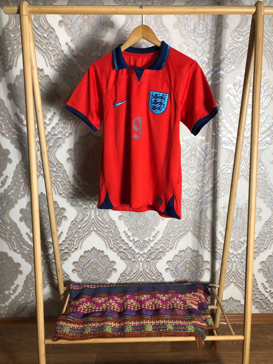 Nike VINTAGE NIKE ENGLAND SOCCER JERSEY RETRO BEYERN BLOKE Y2K Size US S / EU 44-46 / 1 - 2 Thumbnail