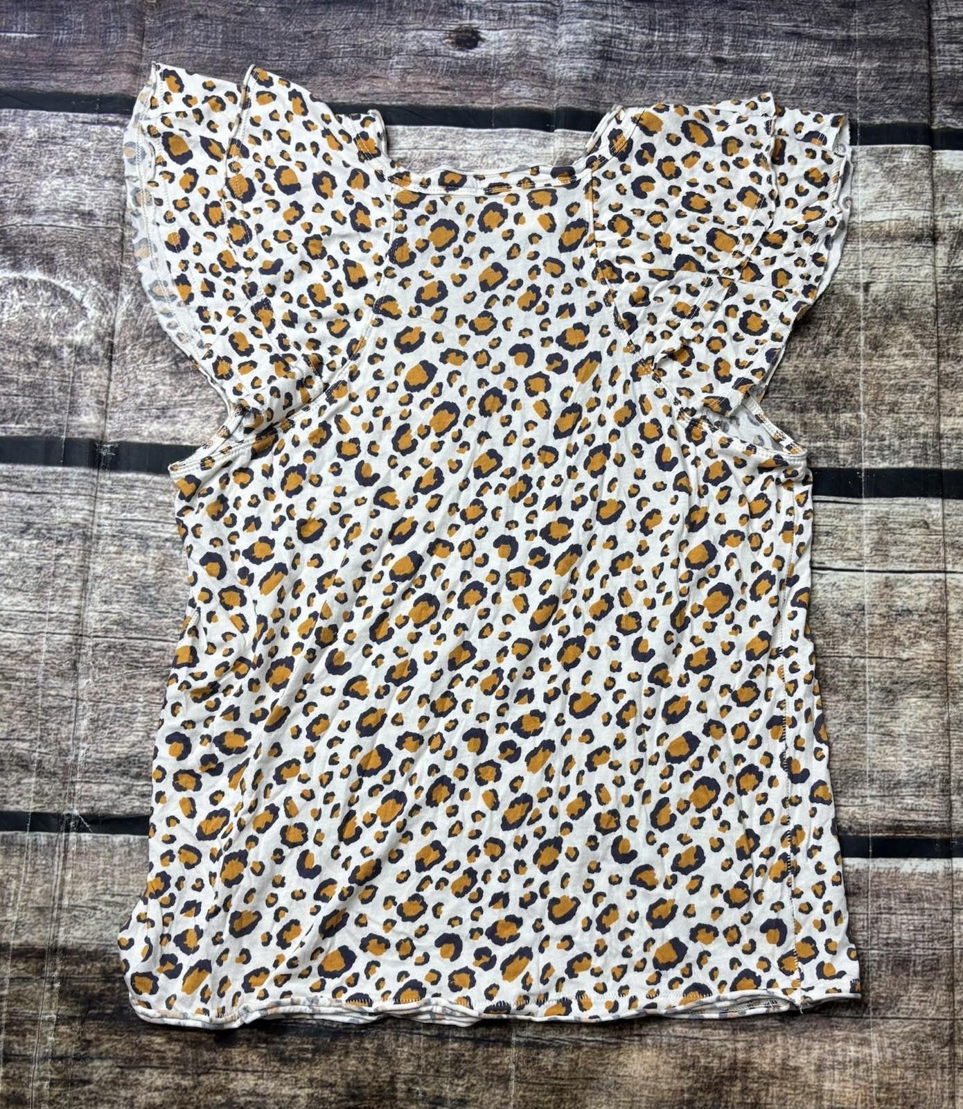 Anthropologie Maeve Anthropologie Top Women's Small Leopard Flutter Sleeve Size S / US 4 / IT 40 - 3 Thumbnail
