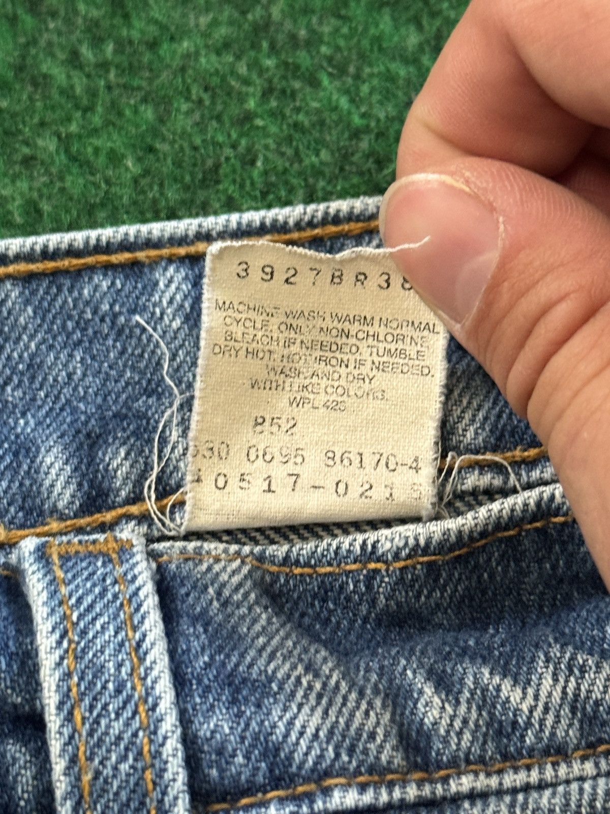 Levi's Vintage Clothing Vintage 90s Levi’s 517 Cutoff Jorts Grunge 9” Denim Shorts Size US 30 / EU 46 - 5 Thumbnail