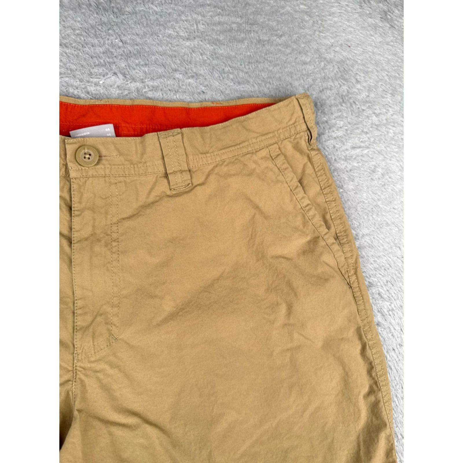 Vintage Columbia Men Shorts 38 Beige Chino 100% Cotton Zip Fly 38x10 Casual Travel Size US 38 / EU 54 - 5 Thumbnail