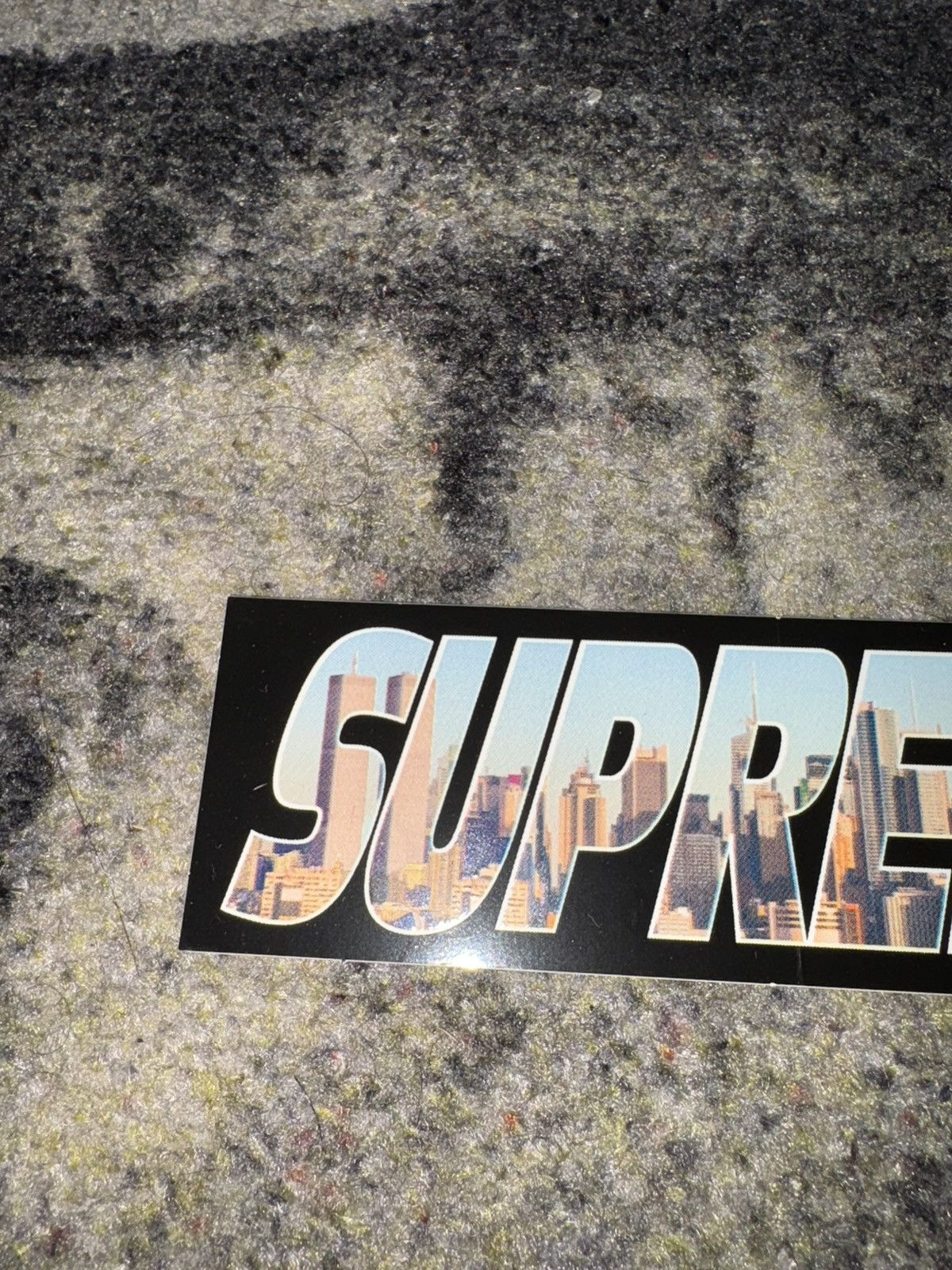 Supreme Supreme Gotham Sticker Size ONE SIZE - 2 Thumbnail