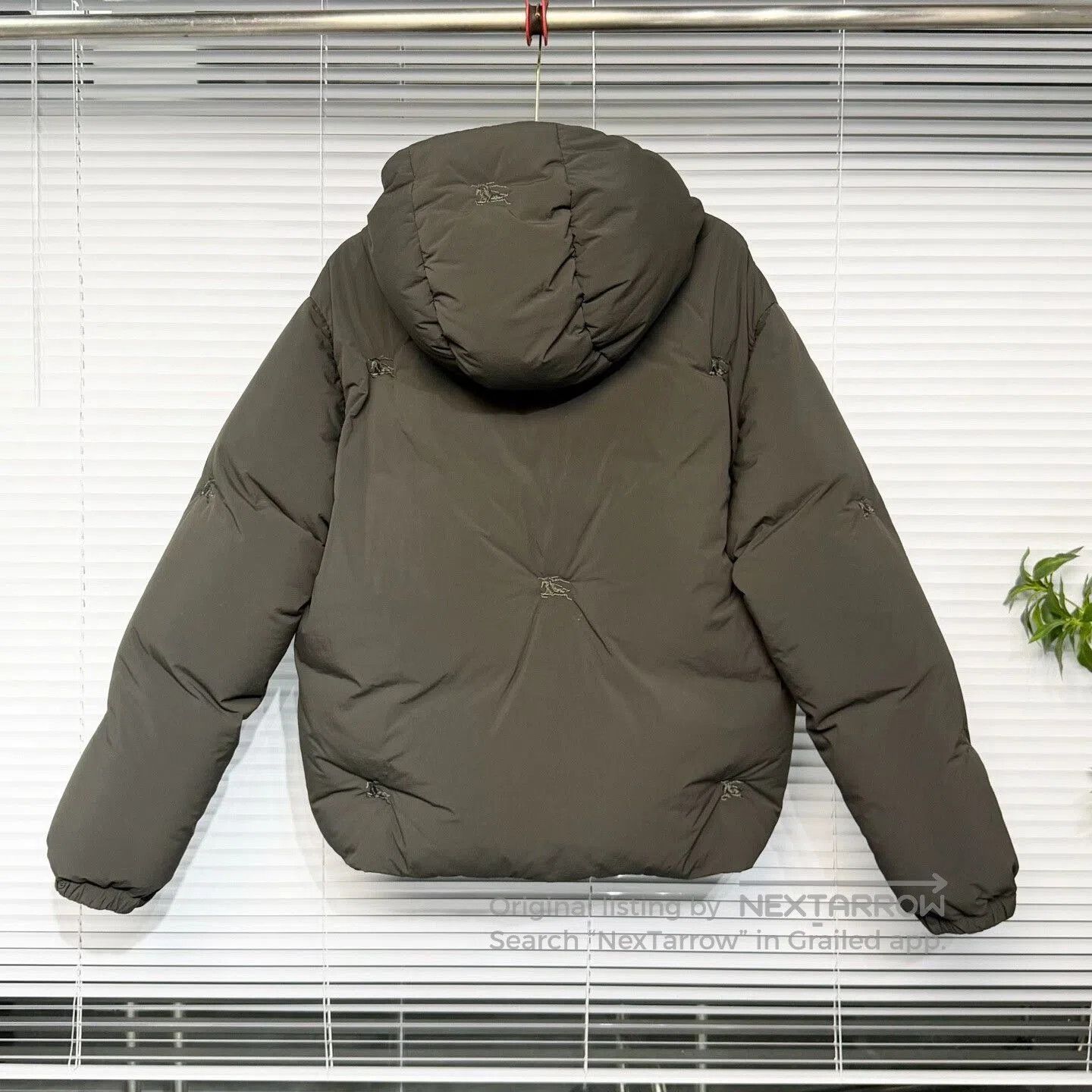Burberry burberry puffy down jacket with embroidery. Size US L / EU 52-54 / 3 - 2 Thumbnail
