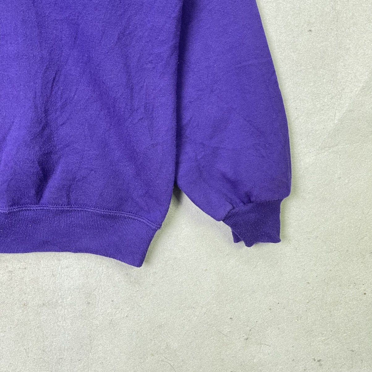 Hard Rock Cafe Vintage Hard Rock Cafe Aspen Purple Crewneck Sweatshirt USA Size US XL / EU 56 / 4 - 4 Thumbnail