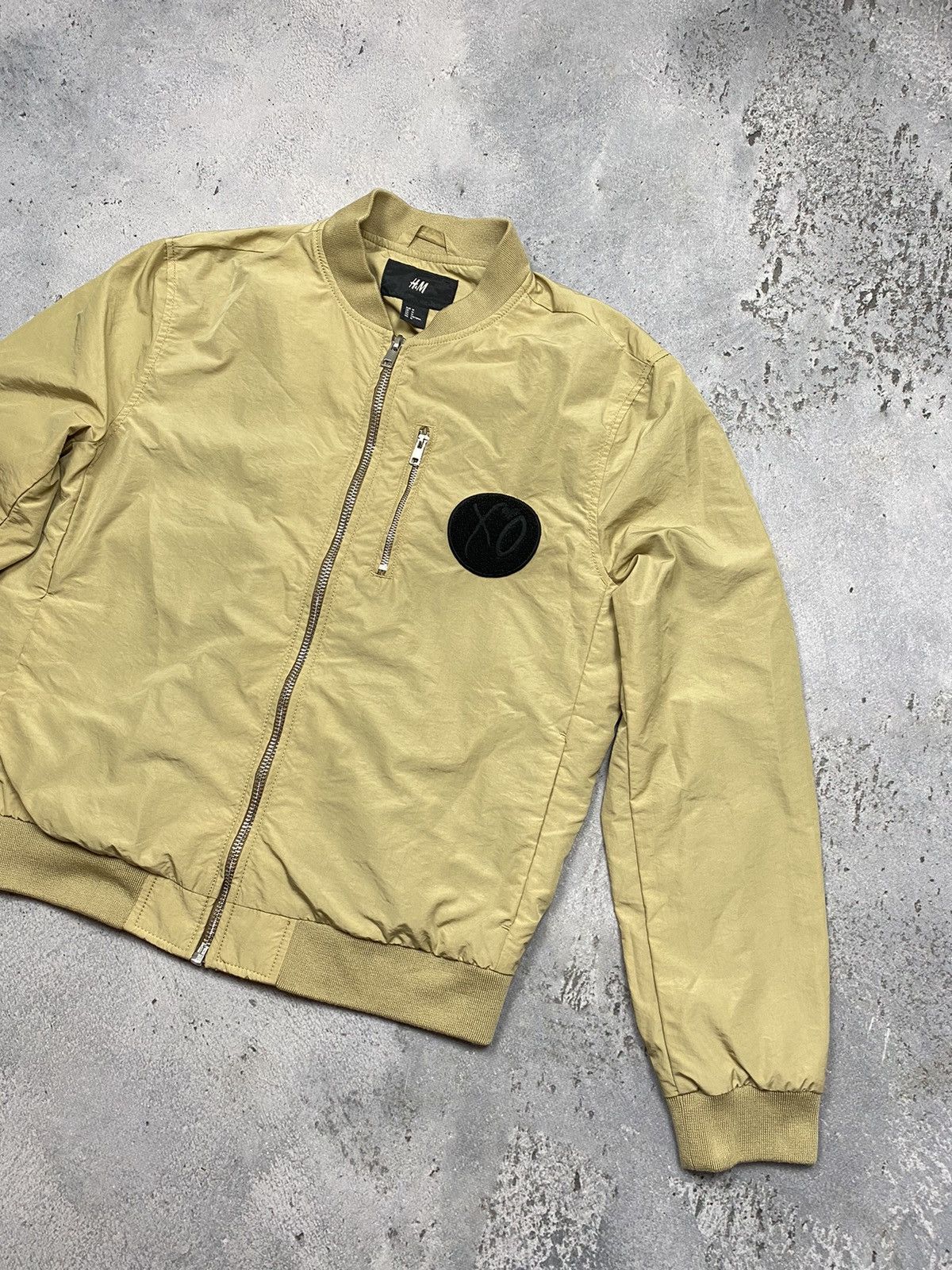 H&M × The Weeknd × XO The Weeknd XO h&m bomber Size US M / EU 48-50 / 2 - 4 Thumbnail