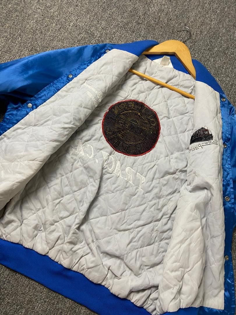 Japanese Brand West Ark Brand Embroidered Satin Bomber Jacket (203) Size US L / EU 52-54 / 3 - 5 Thumbnail