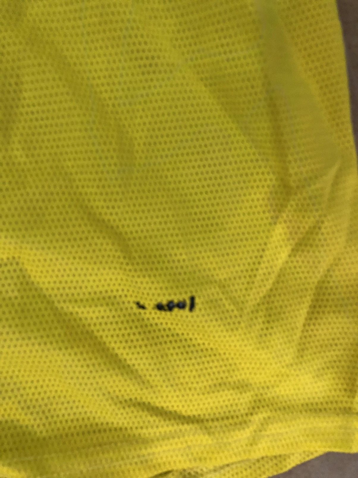 Vintage VINTAGE BRAZIL #10 RIVALDO BOOTLEG JERSEY Size US L / EU 52-54 / 3 - 4 Thumbnail
