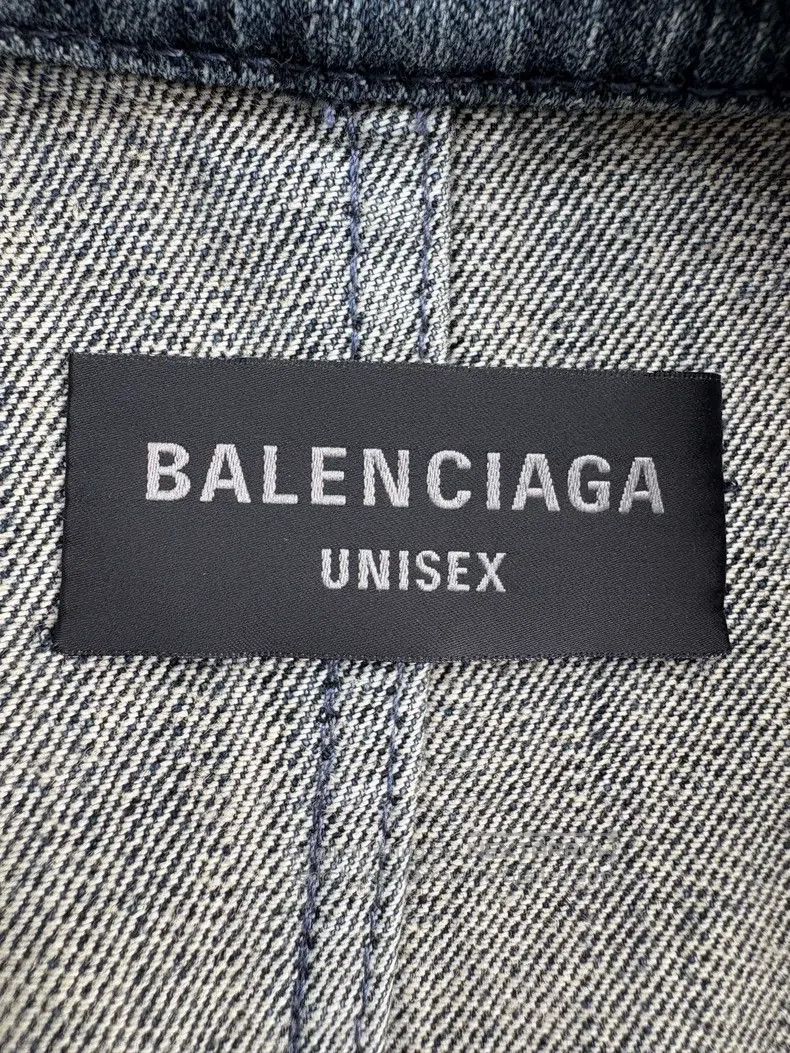 Balenciaga Balenciaga Reversed Patchwork Denim Jacket Size US XS / EU 42 / 0 - 3 Thumbnail