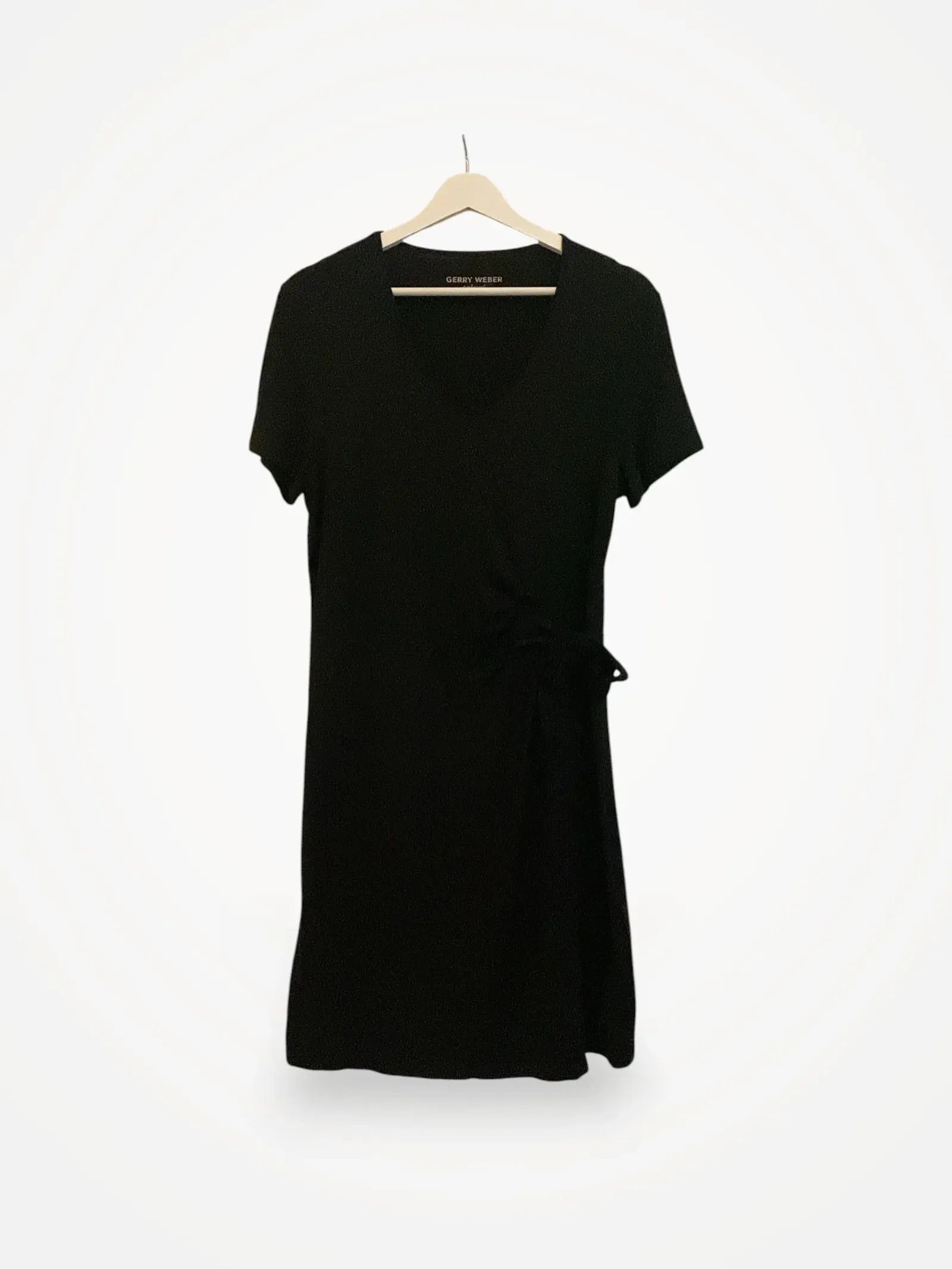 Gerry Weber Gerry Weber Dress Size M / US 6-8 / IT 42-44 - 1 Thumbnail