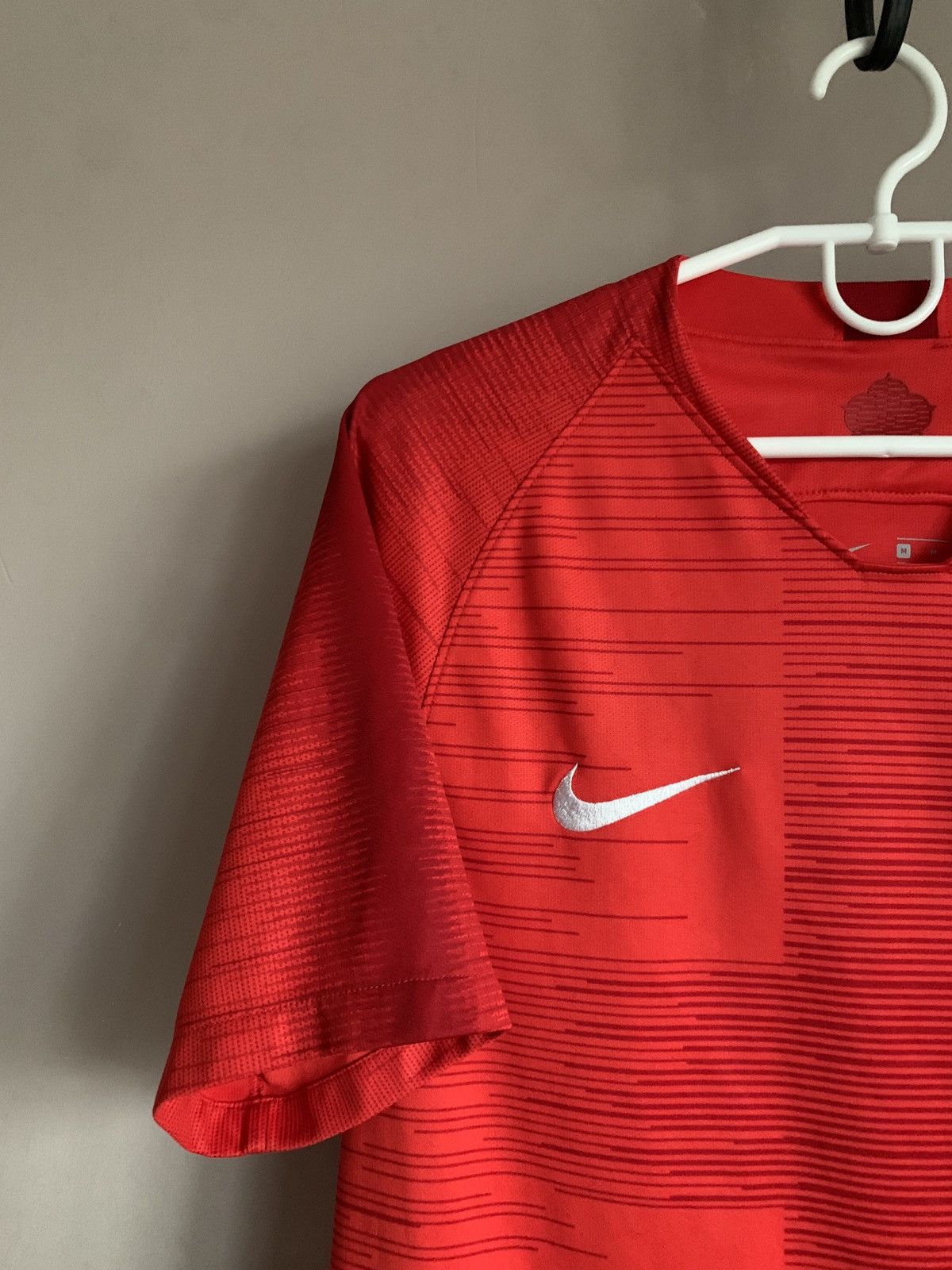 Nike England 2018 World Cup Football Shirt Nike Soccer Jersey M Size US M / EU 48-50 / 2 - 3 Thumbnail