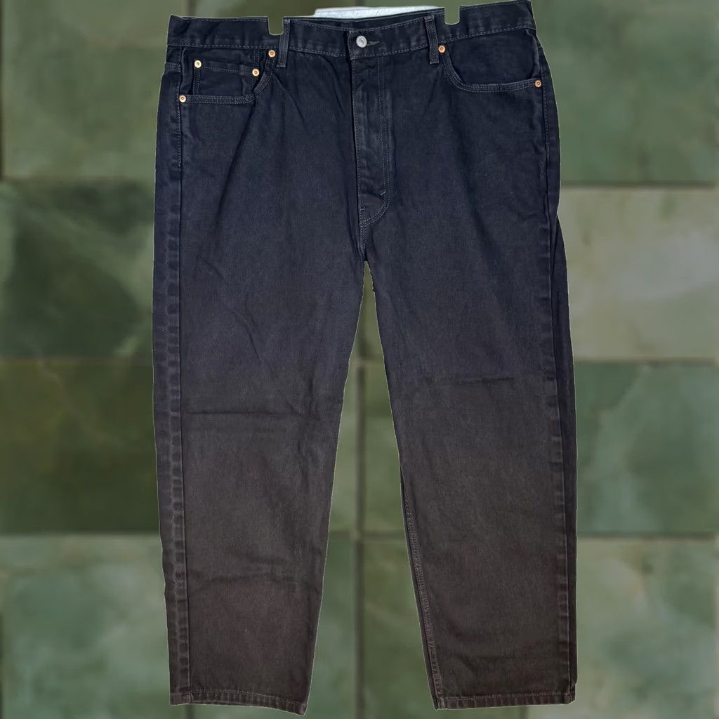 Levi's VINTAGE Levis 550 Jeans Mens 44x30 Black Relaxed Fit Tapered Leg Denim Zip Fly Size US 44 / EU 60 - 1 Thumbnail