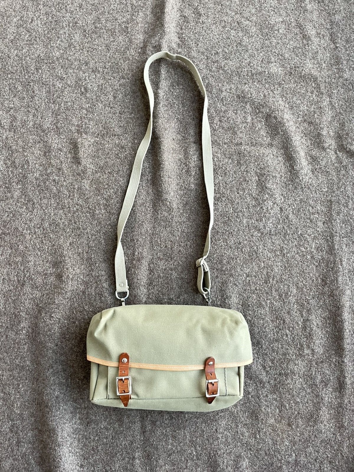 Vintage Vintage Military/Hunting Bag Size ONE SIZE - 1 Thumbnail