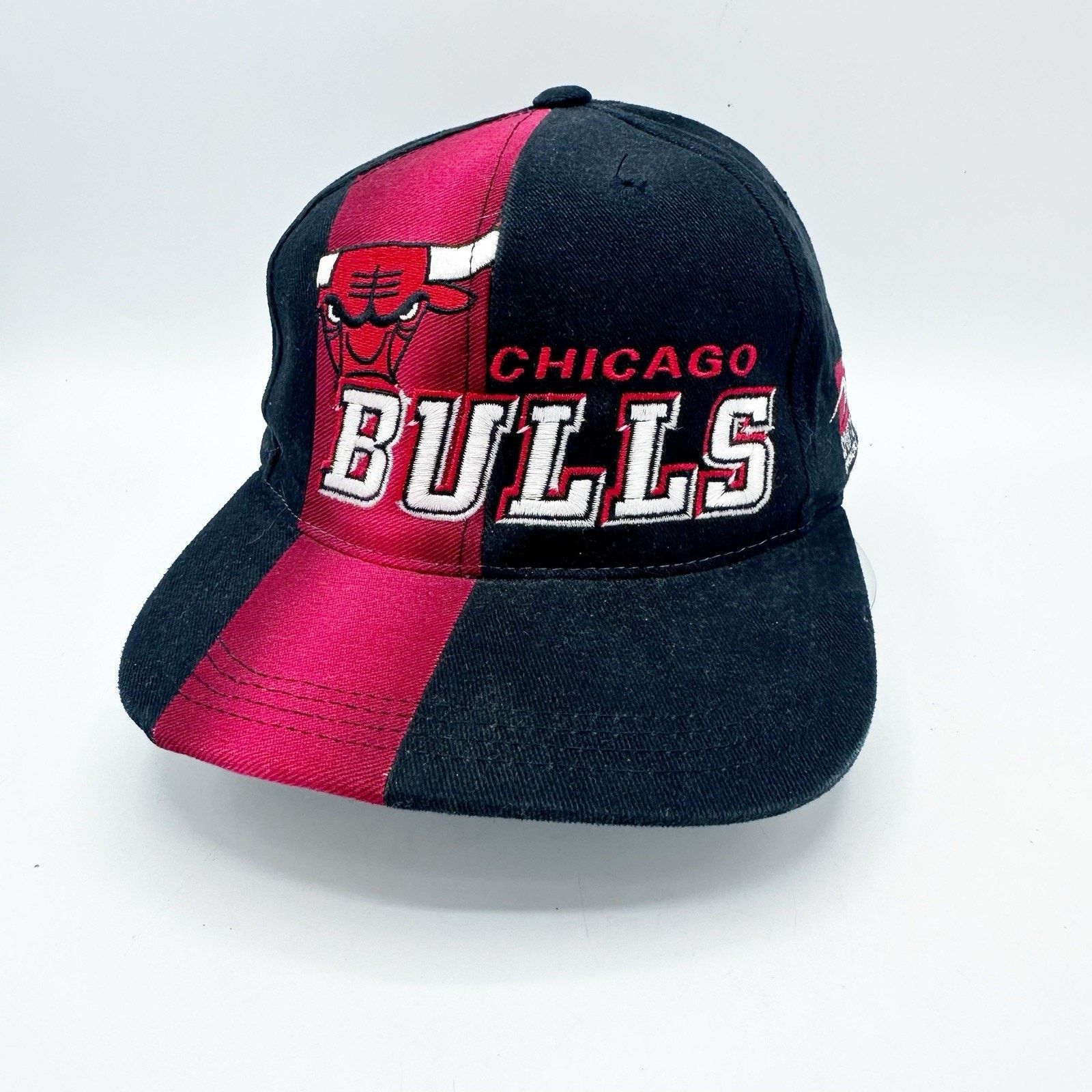 Sports Specialties Vintage 1997 Chicago Bulls Hat Snapback Sports Specialties Size ONE SIZE - 1 Thumbnail