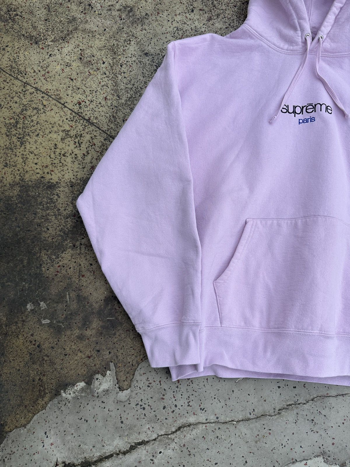 Supreme Supreme Classic Logo Paris Shop Hooded Size US L / EU 52-54 / 3 - 4 Thumbnail