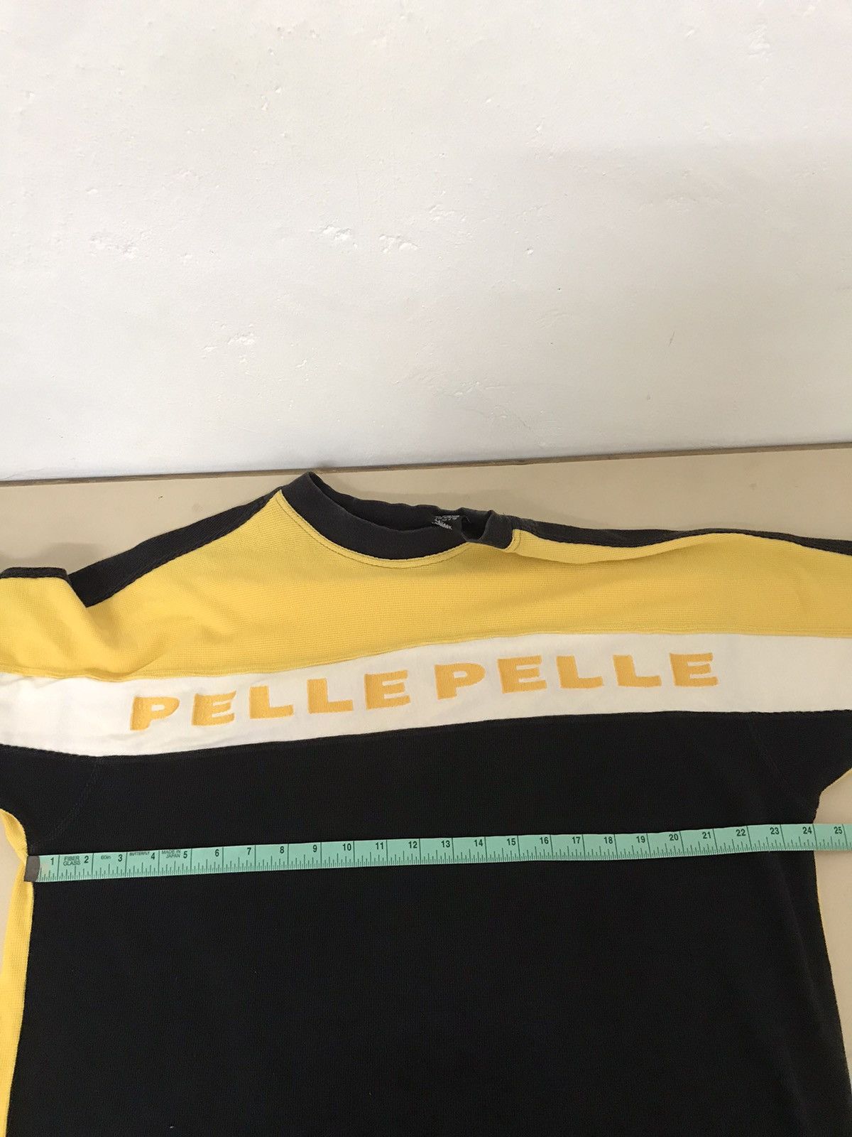 Pelle Pelle Vintage 90s Pelle Pelle Embroidered Spellout T-shirts Size US L / EU 52-54 / 3 - 9 Thumbnail